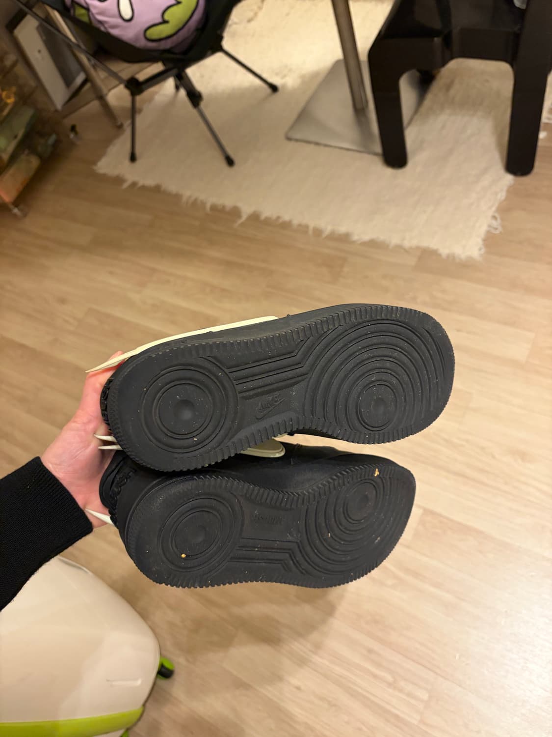 나이키 x 앰부쉬 에어포스 1 로우 SP 블랙 상품이미지3