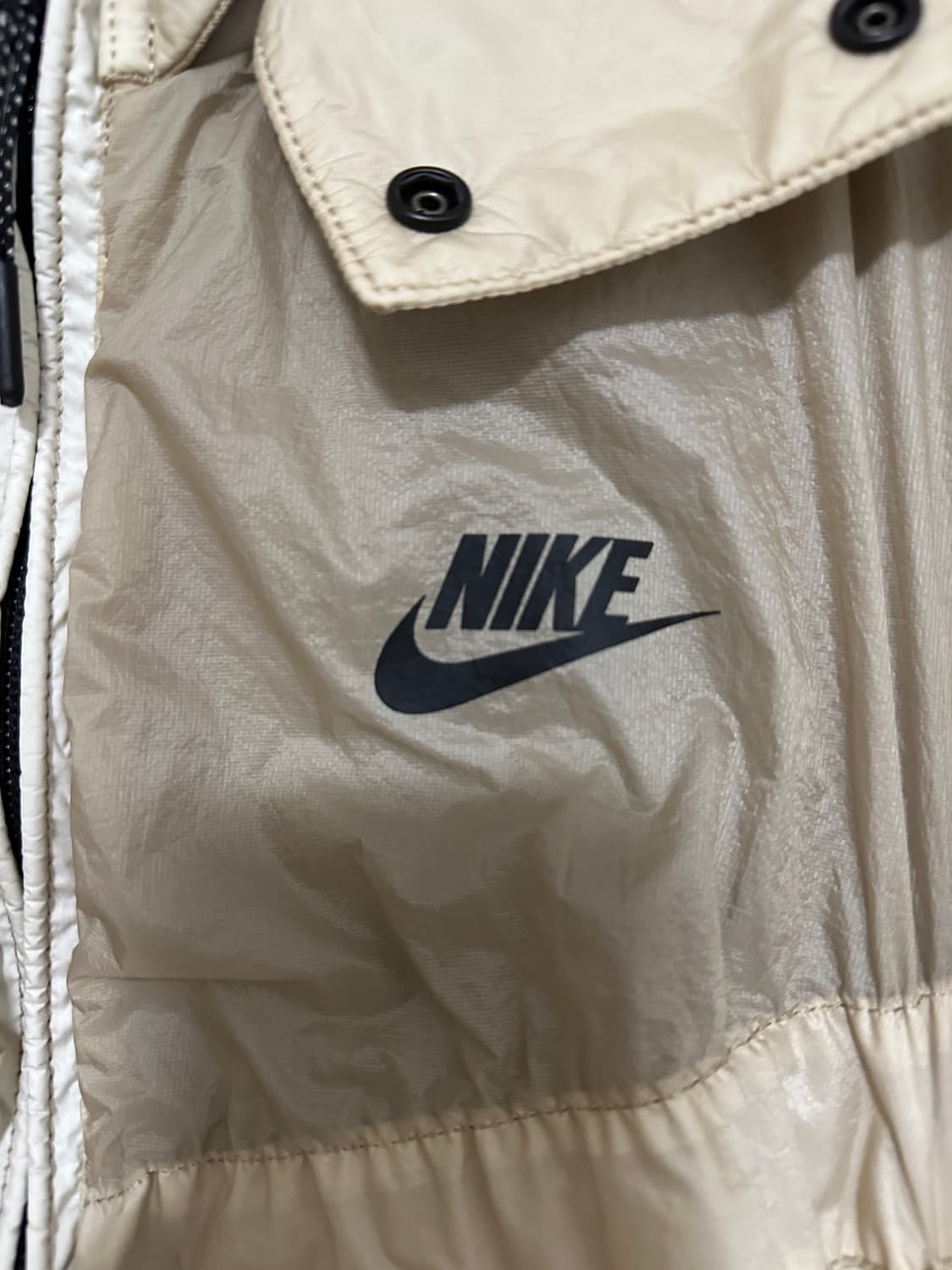 (L) 나이키 스톤아일랜드 윈드러너 베이지 상품이미지3
