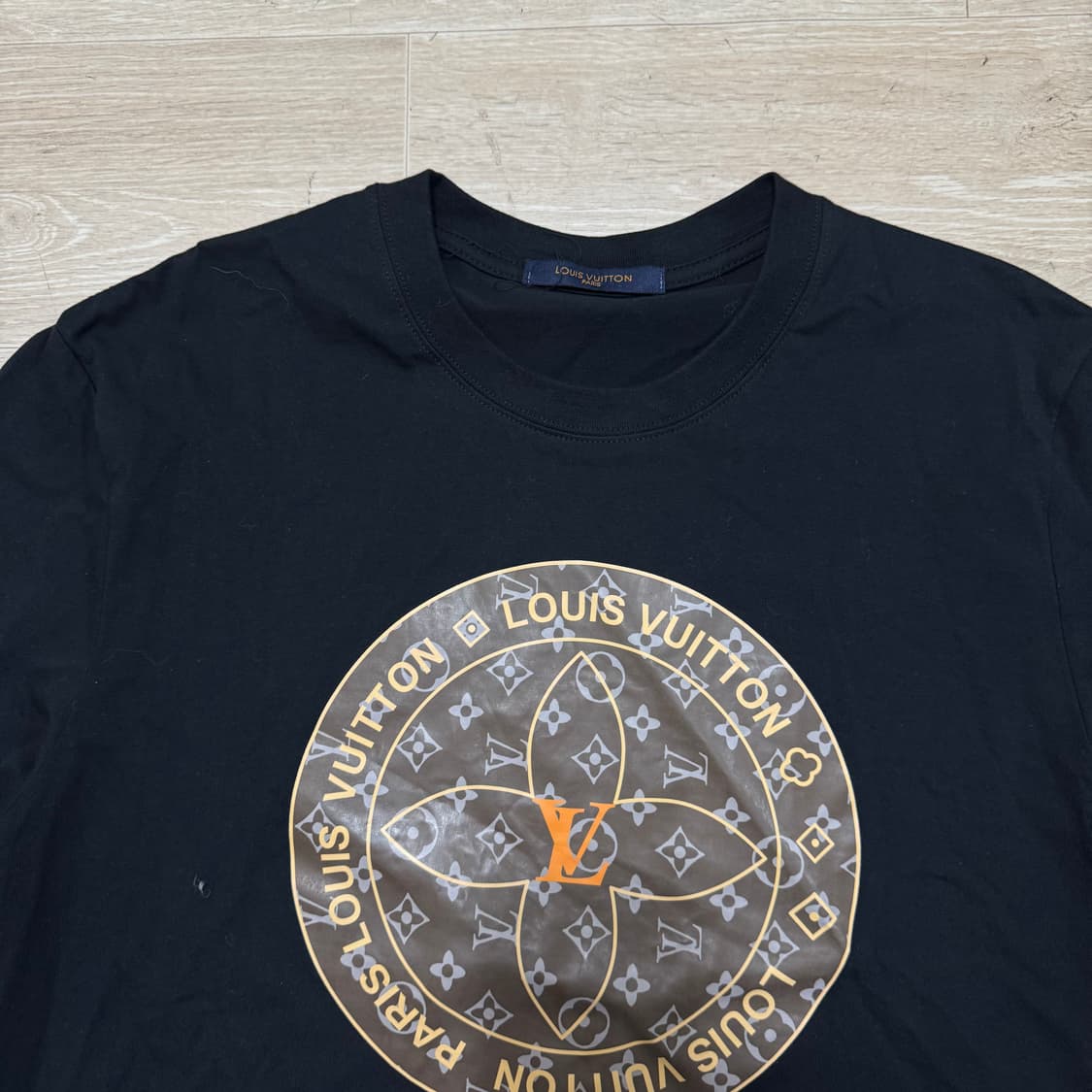 루이비통 프린팅 로고 티셔츠 상품이미지2