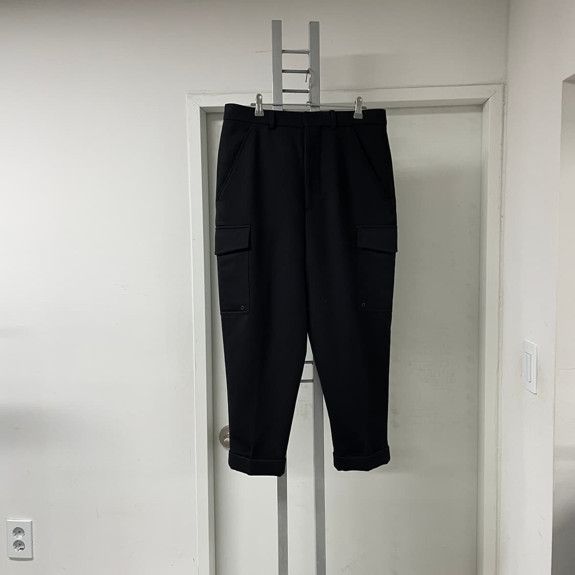 AMI 아미 카고 팬츠 블랙 38 상품이미지1