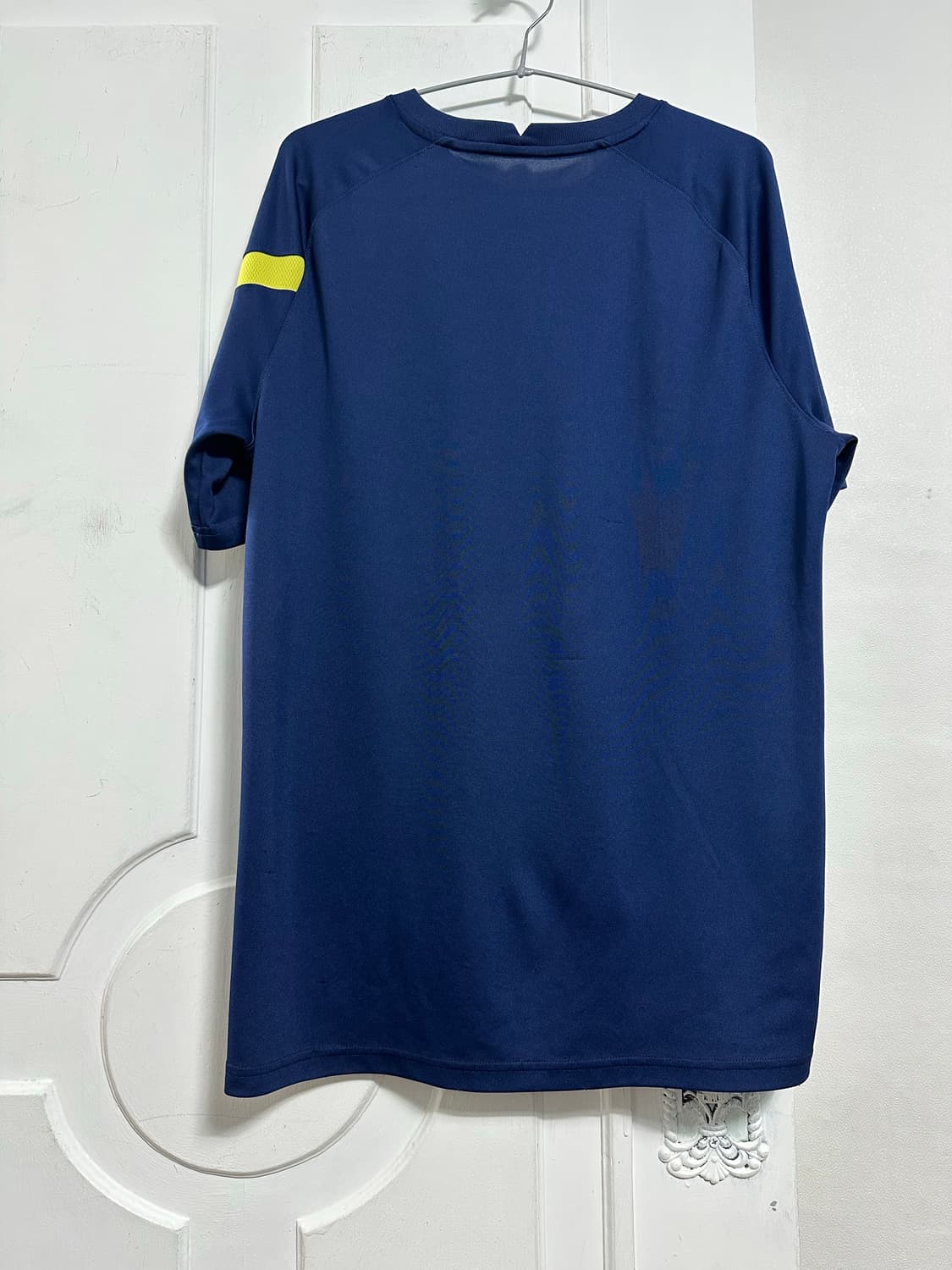 나이키 20-21 토트넘 트레이닝탑 상품이미지2