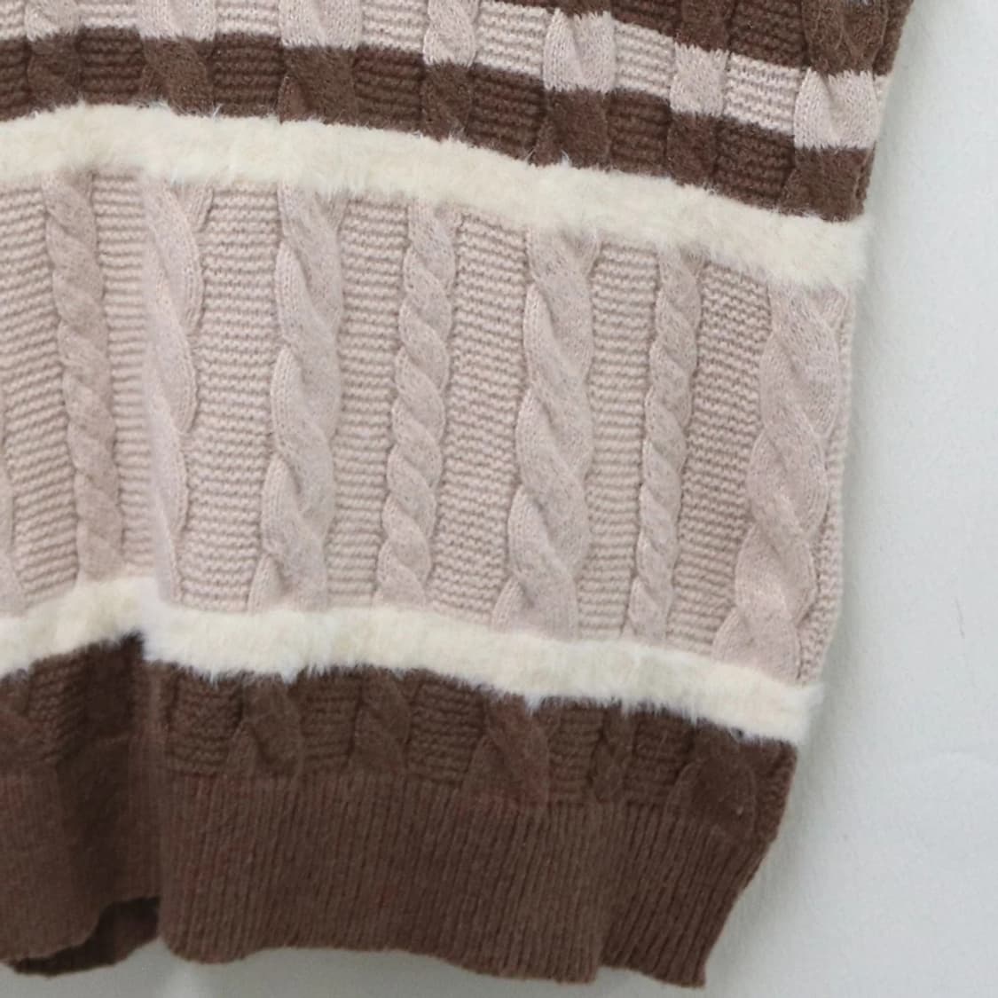 라떼 딸기우유 니트 베스트 64543 상품이미지4