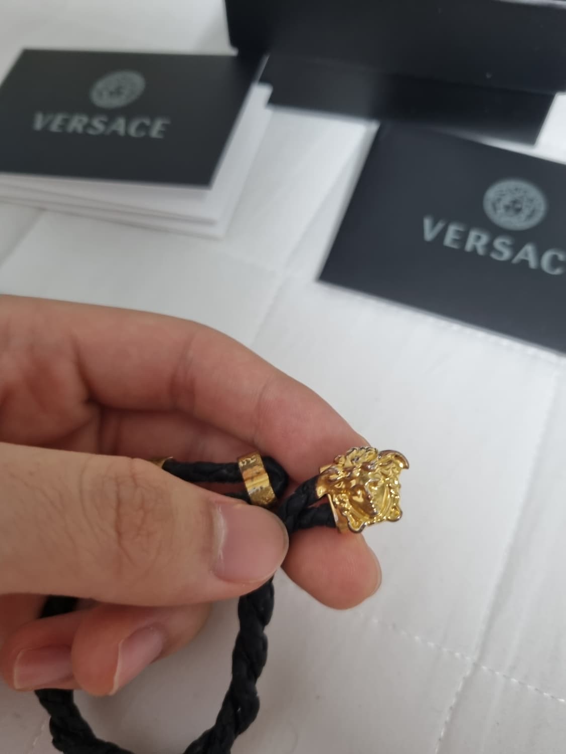 베르사체 메두사 금장 팔찌 상품이미지4