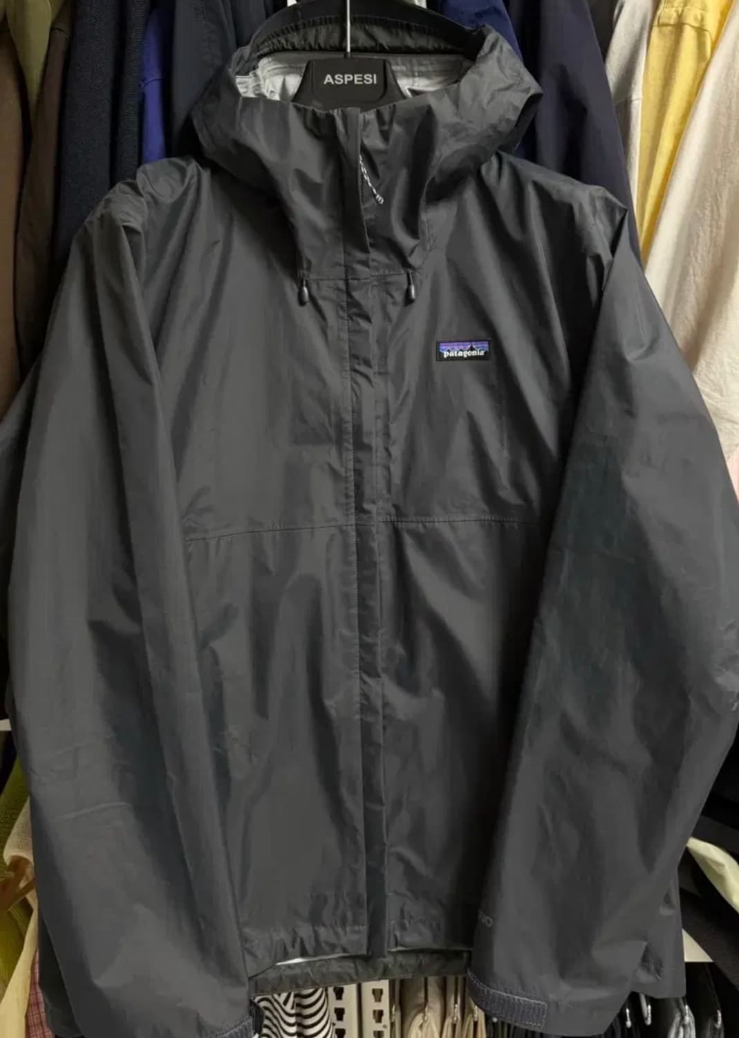 파타고니아 토렌쉘  스몰더블루 L 사이즈  상태 9.7/10  크림에서도 상품이미지1