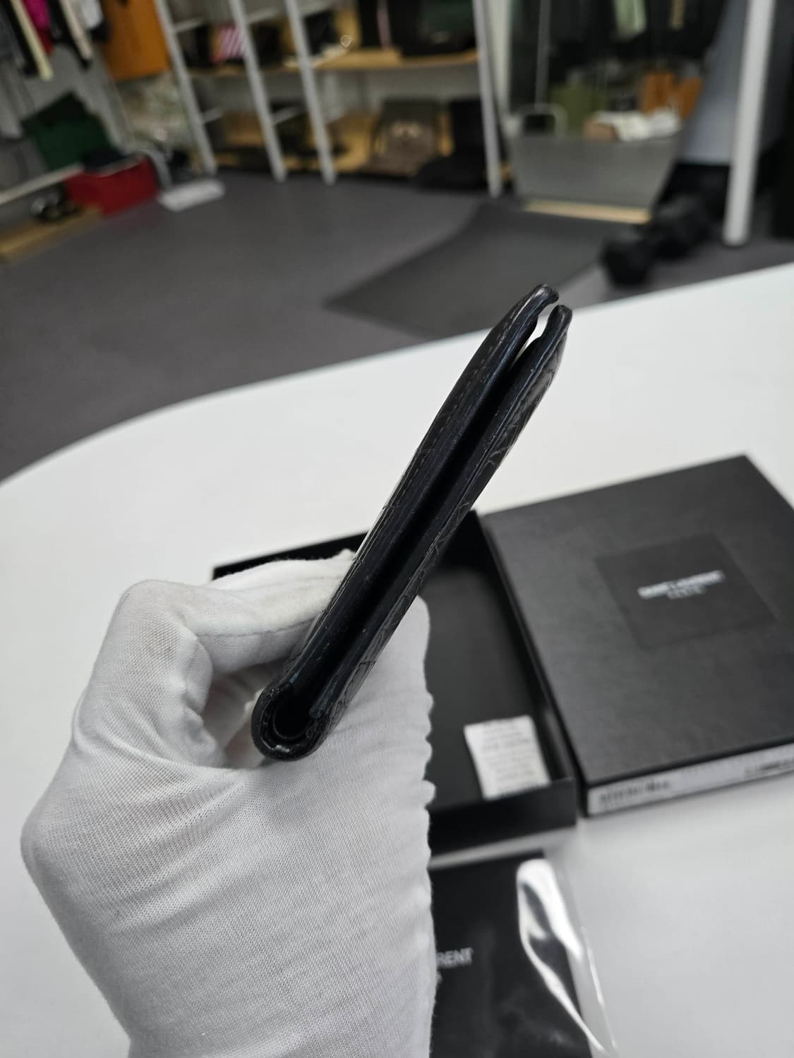 [A급컨디션]입생로랑 크로커다일 반지갑 상품이미지4