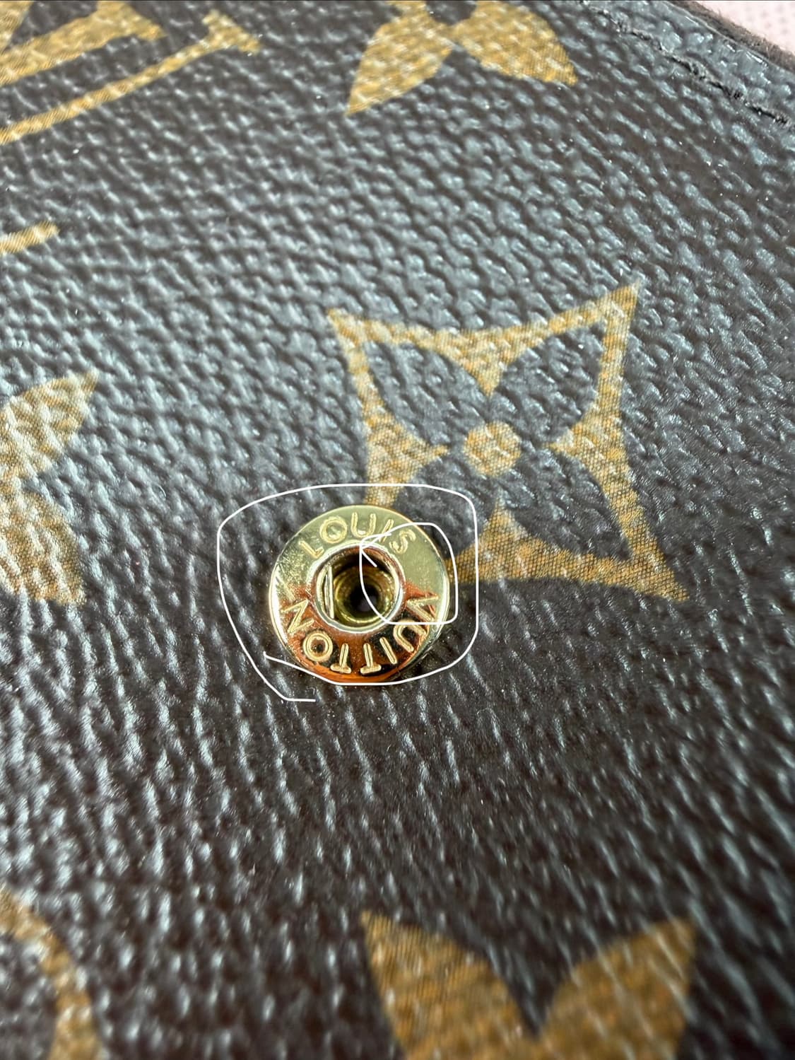 루이비통 로잘리 코인 퍼스 상품이미지10