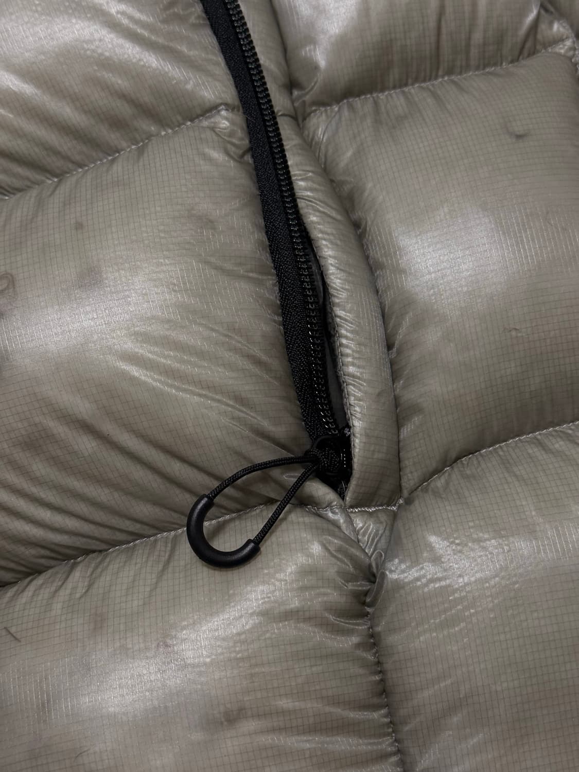 예스아이씨 올마이티 구스 다운 카키 L 상품이미지6