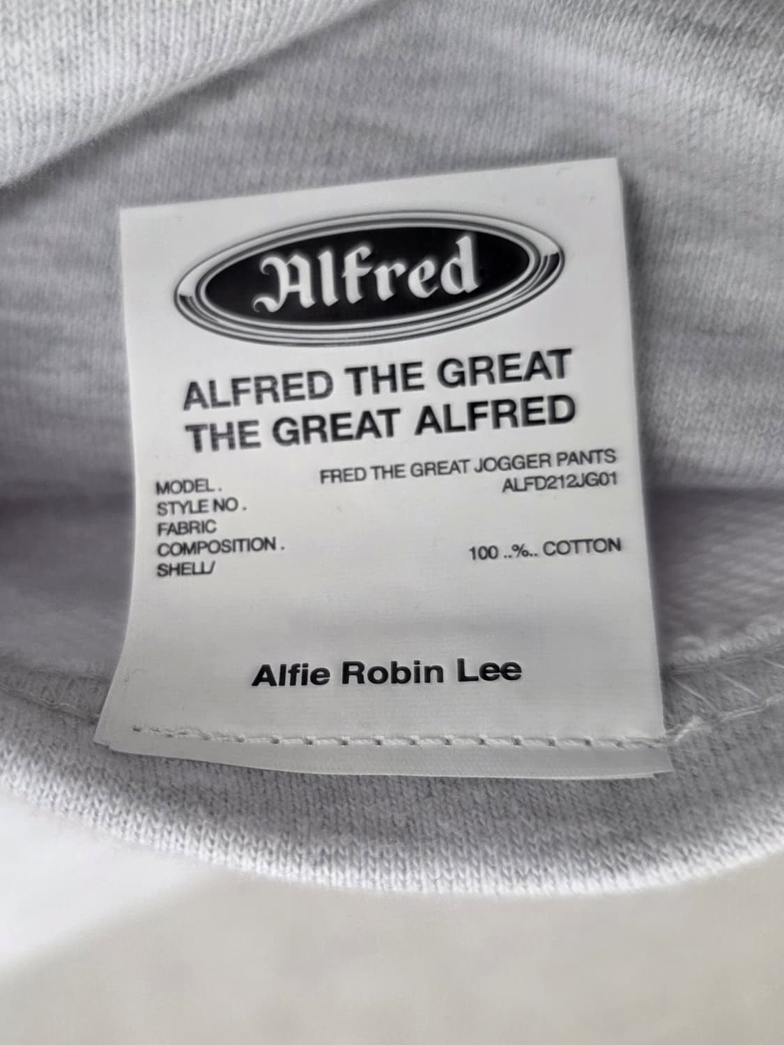 헤리티지플로스 스웨트 조거팬츠.  
싸이즈 30~32  
 상품이미지7