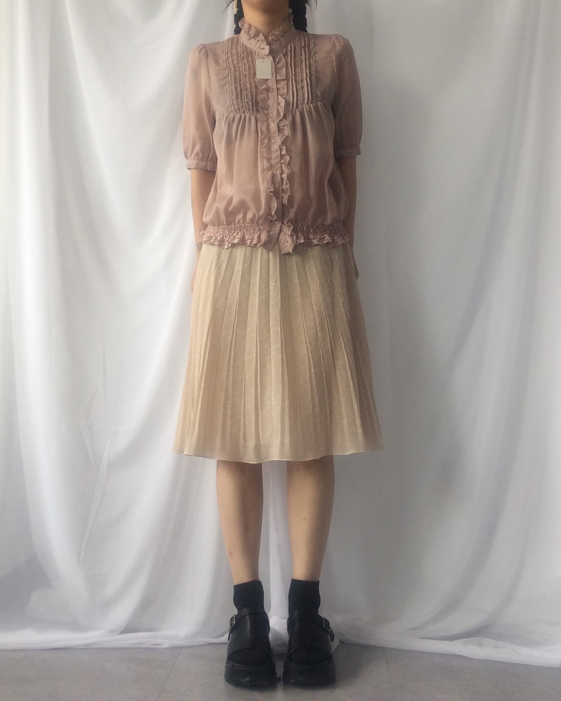 Frill point blouse 상품이미지1