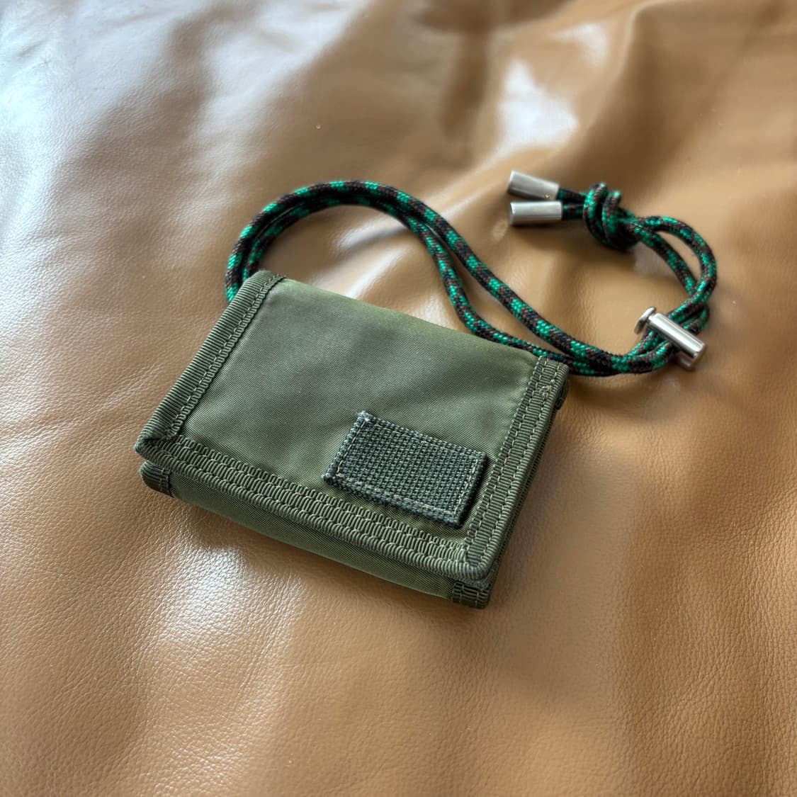 PORTER SACAI 포터 사카이 월렛 지갑 올리브 카키 상품이미지1