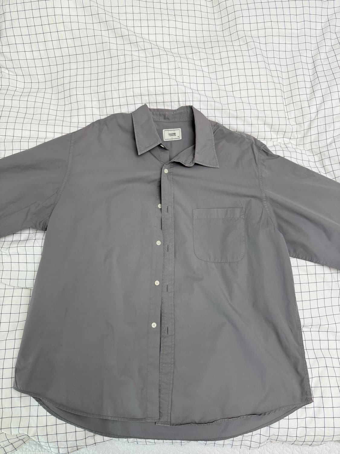 어나더 오피스 셔츠 concrete 1사이즈 상품이미지2