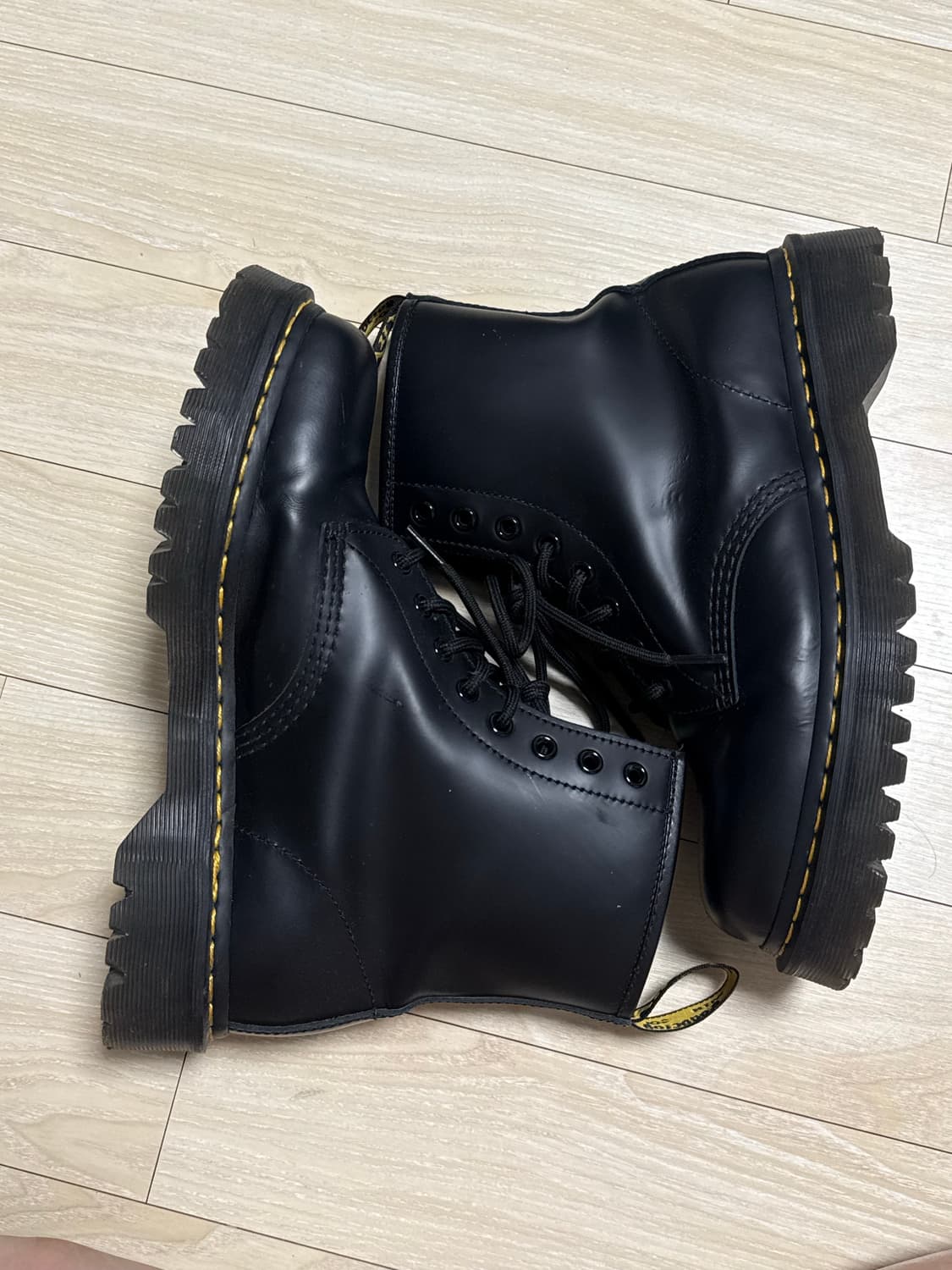 닥터마틴 1460 8홀 벡스 블랙 스무스 270 상품이미지5