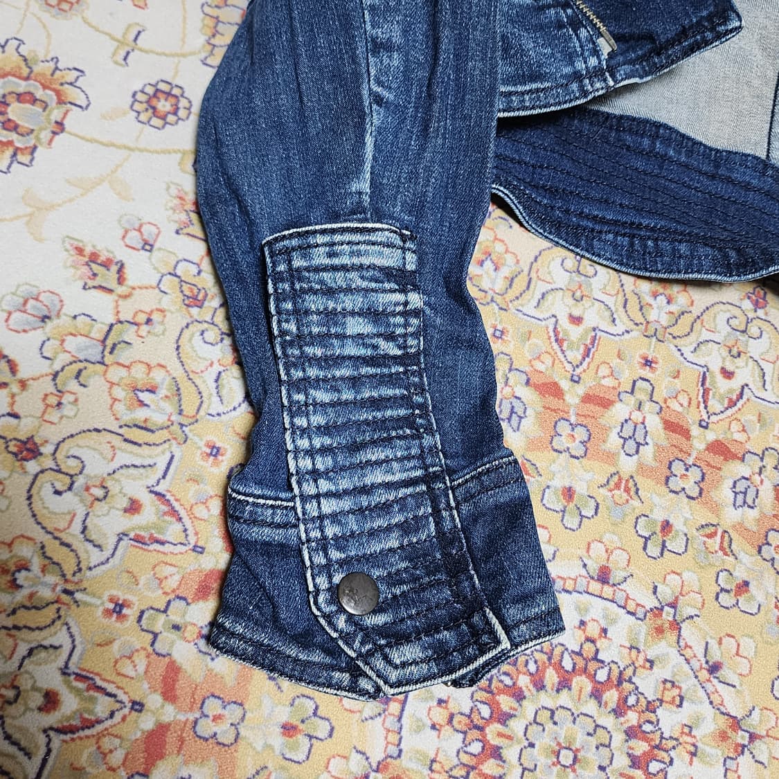 자라 우먼 데님 라이더 자켓
S 상품이미지4