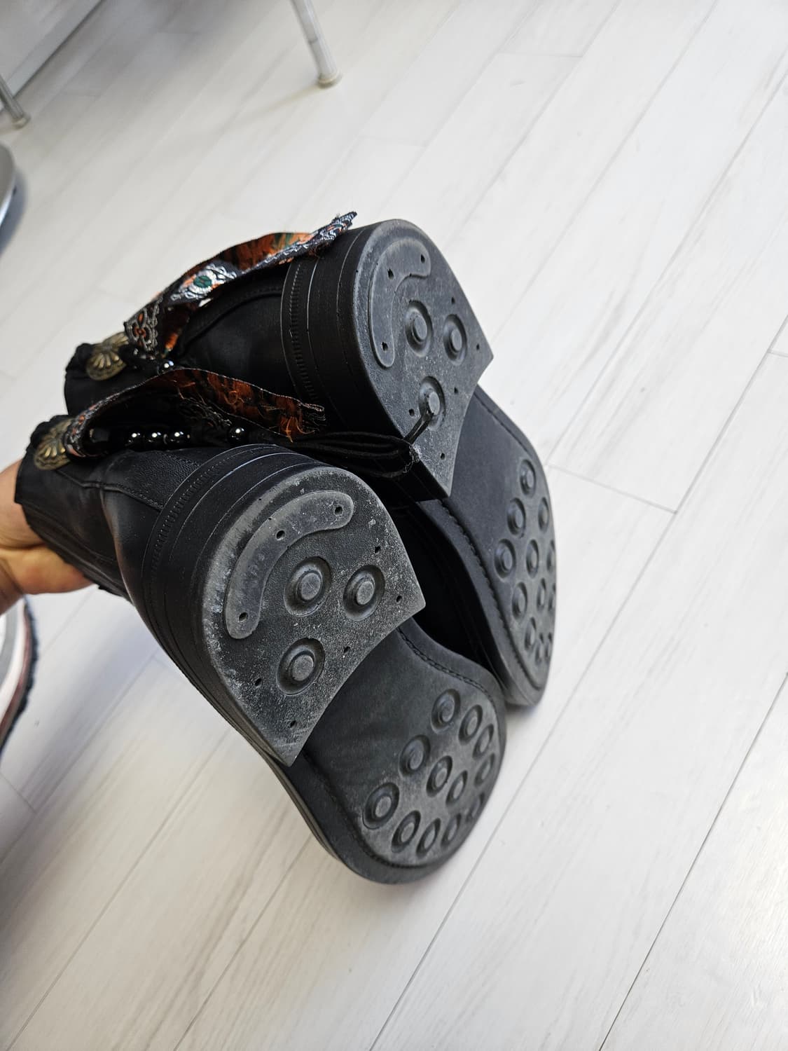 페르커 콘초 디테일  블랙 첼시 부츠 270 상품이미지4