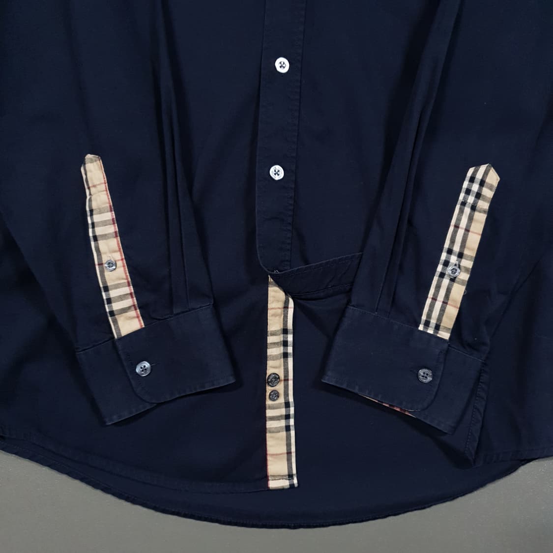 L (100) 버버리 블루라벨 크레스트 포켓 안감 노바체크 셔츠 네이비 상품이미지8