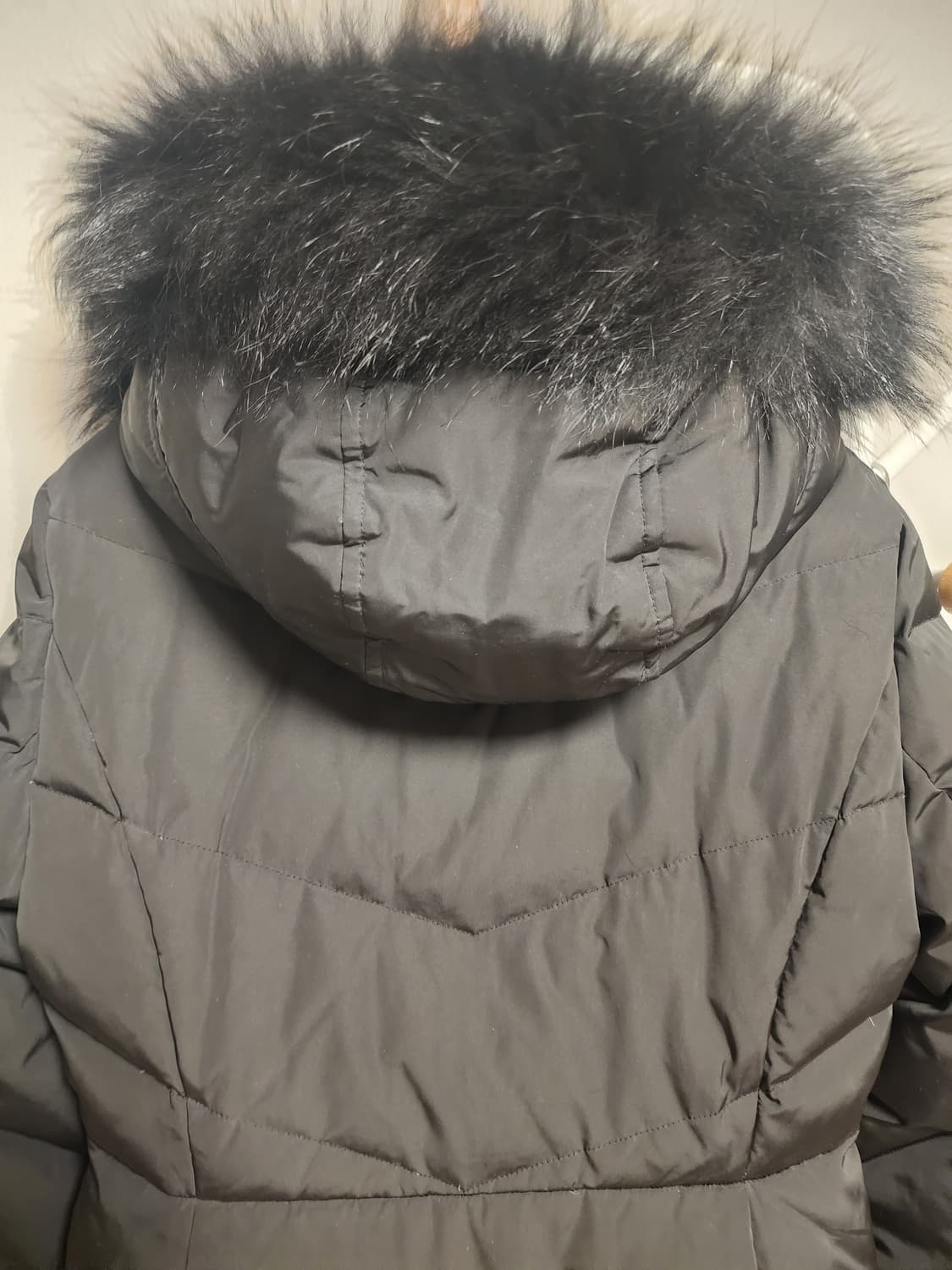 abplus 블랙 후드 라쿤퍼 롱 덕다운 패딩 상품이미지6