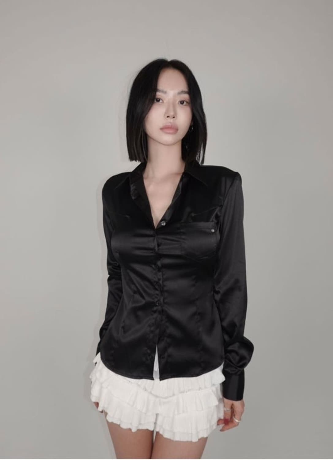 페일제이드 새틴드레스셔츠 검정 상품이미지2