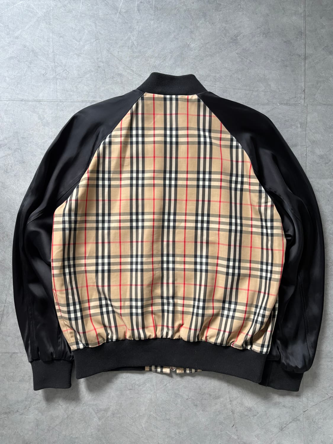 Burberry 버버리 TB 모노그램 노바체크 자켓 상품이미지9