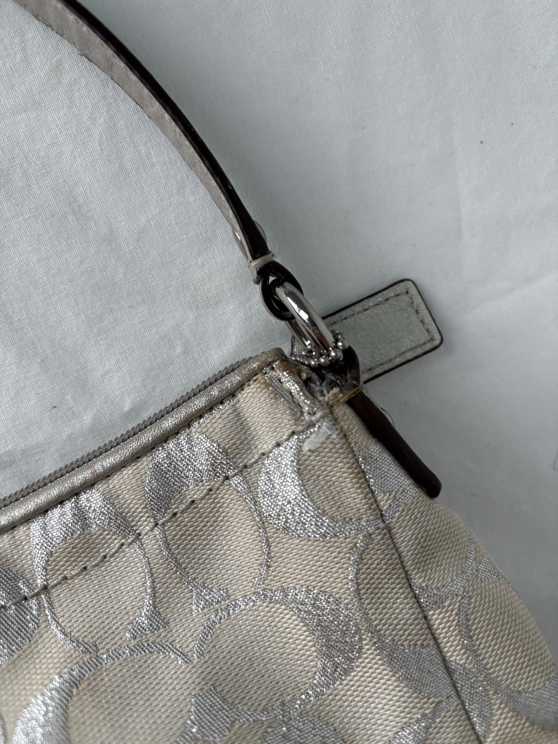 Coach silver ivory shoulder bag 상품이미지9