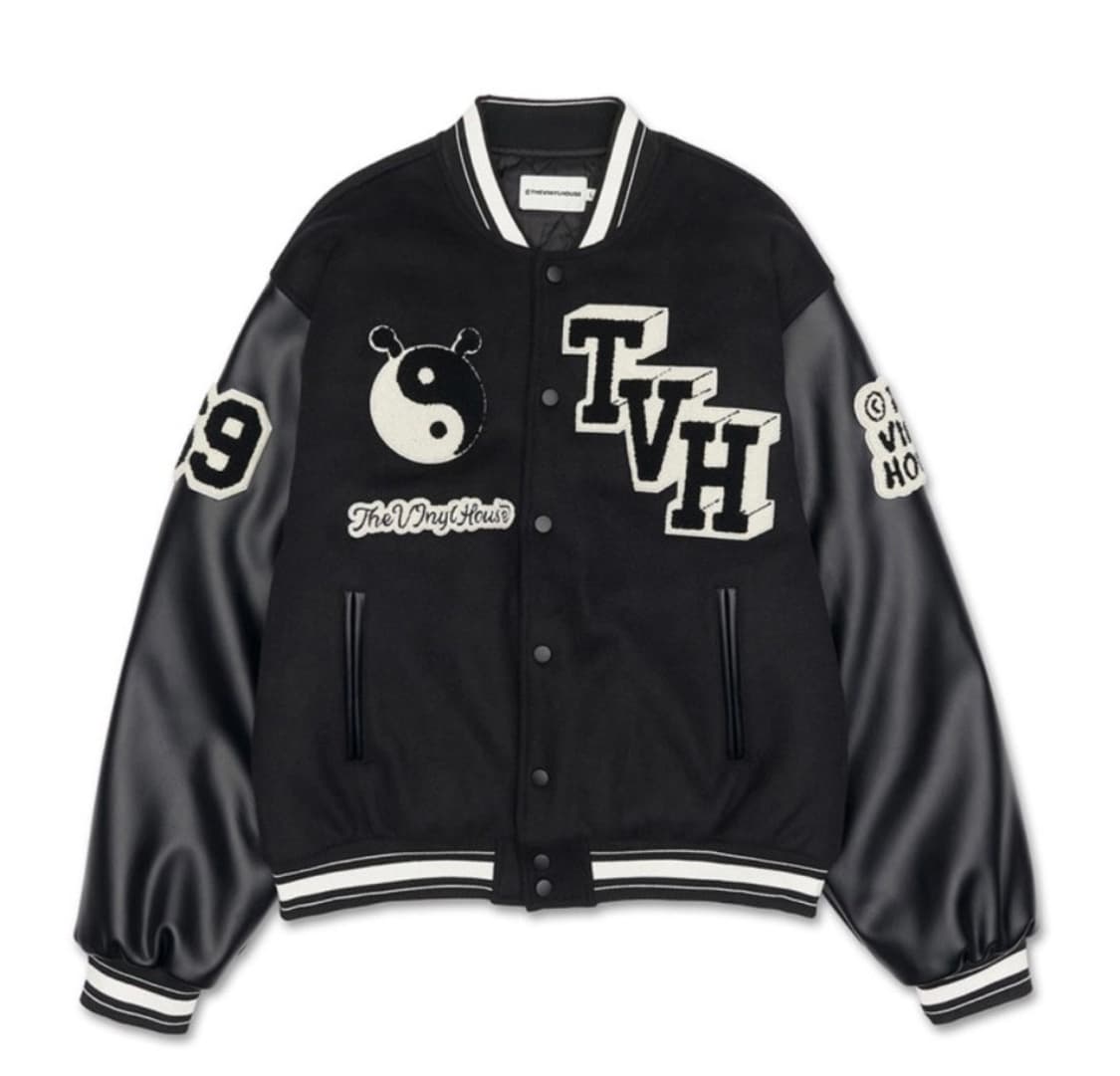 더바이닐하우스 음양 바시티자켓 블랙 상품이미지1