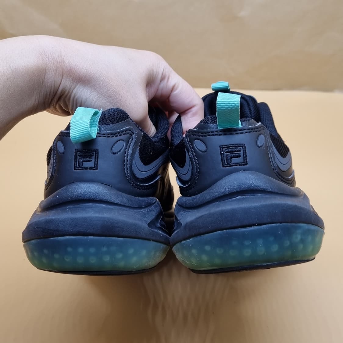 휠라 피봇 여성운동화240  상품이미지4