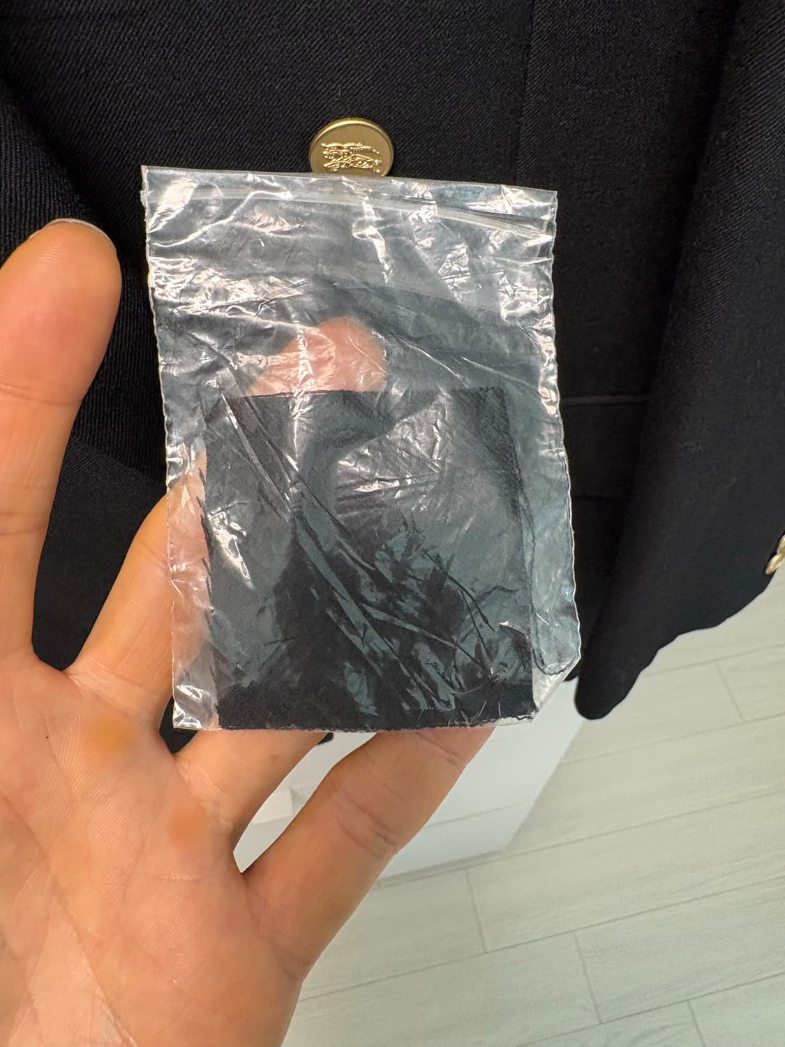 빈티지 버버리 더블 블랙 금장 버튼 자켓 95-100사이즈 상품이미지3