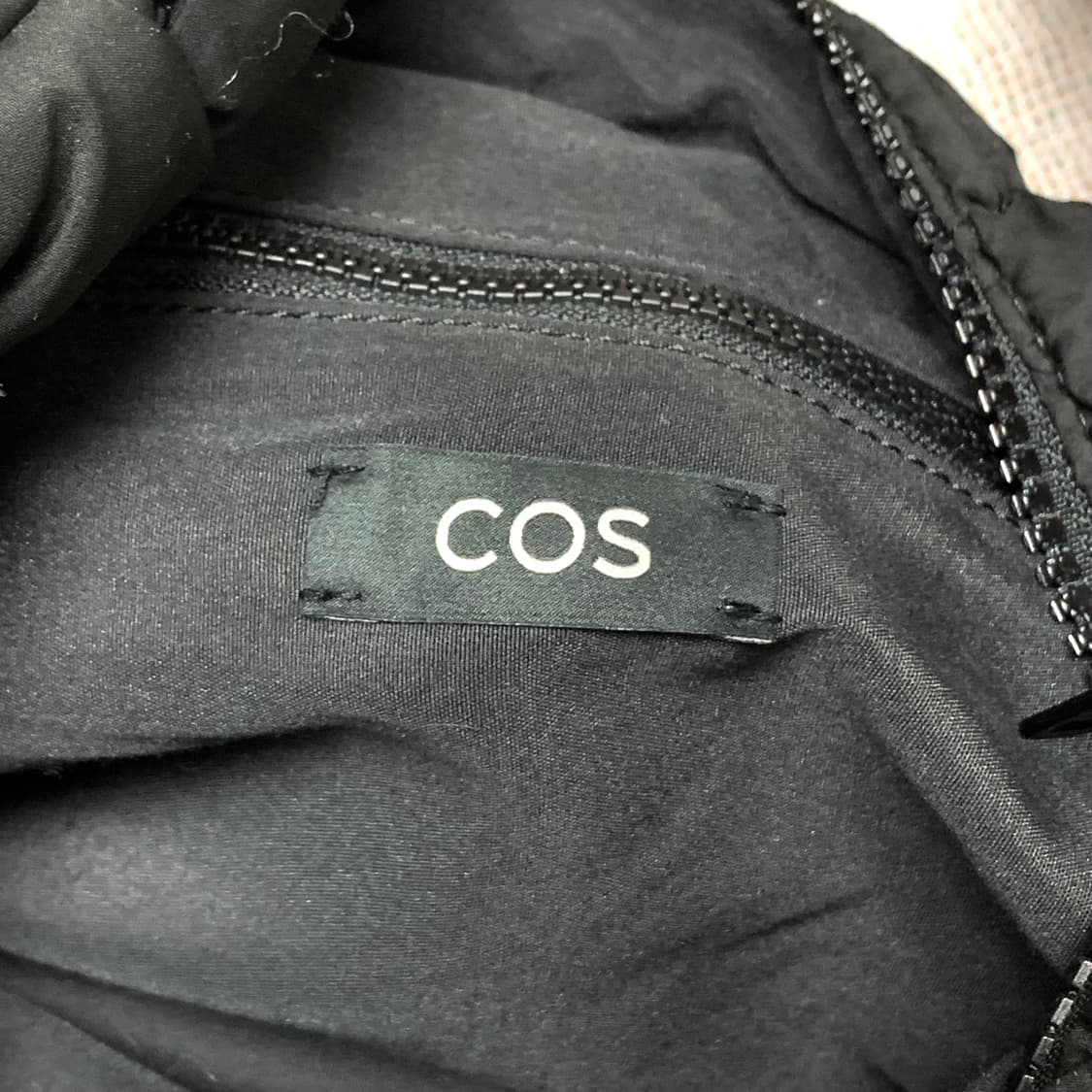 코스 퀄티드 미니백 구름백 제니백 상품이미지2