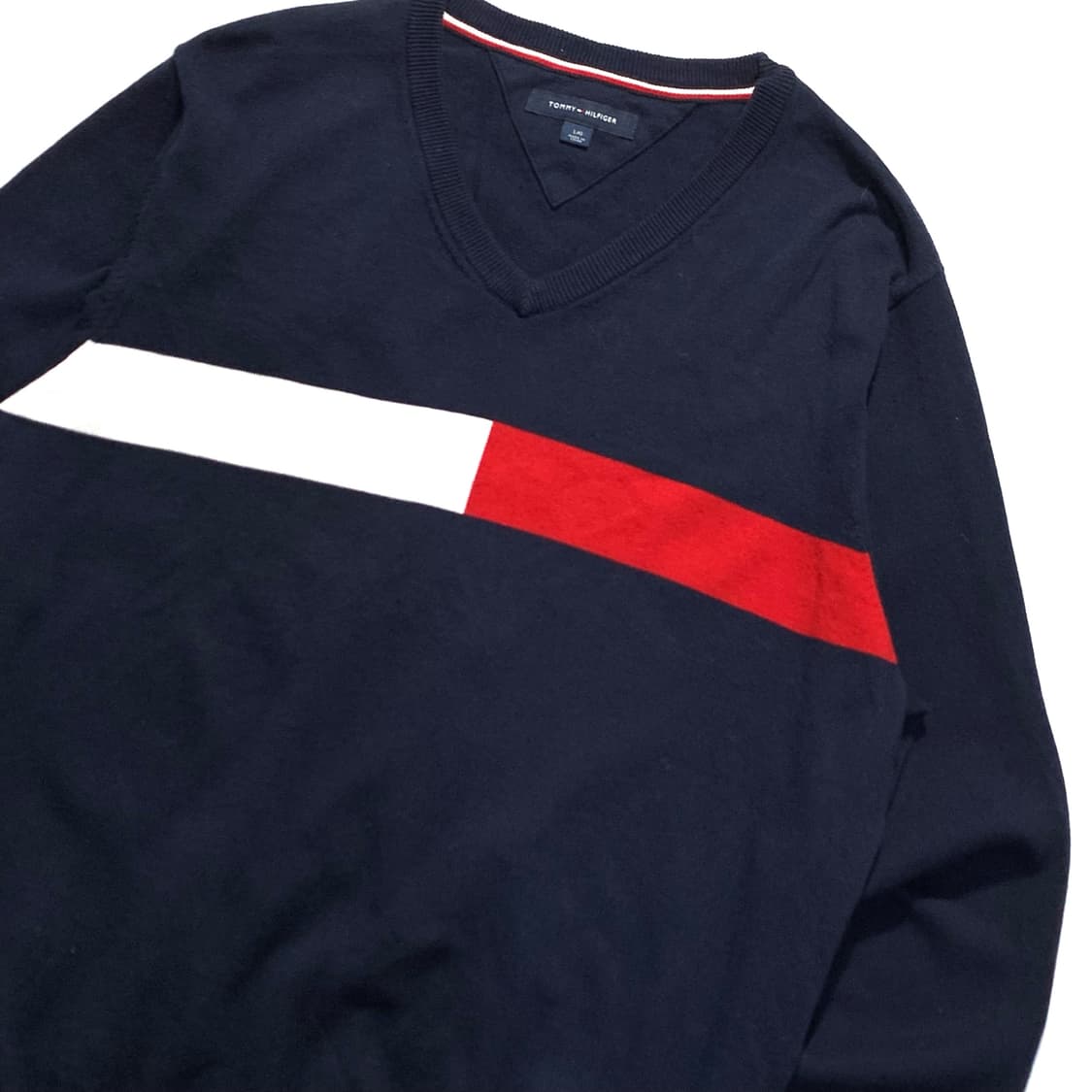 타미힐피거 플래그 브이넥 니트 네이비 상품이미지2