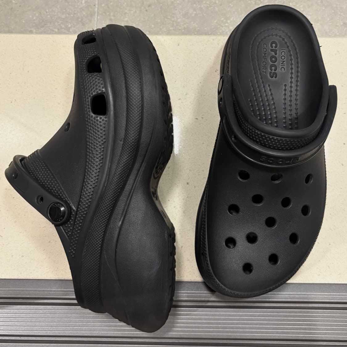 크록스 플랫폼 클로그 상품이미지1