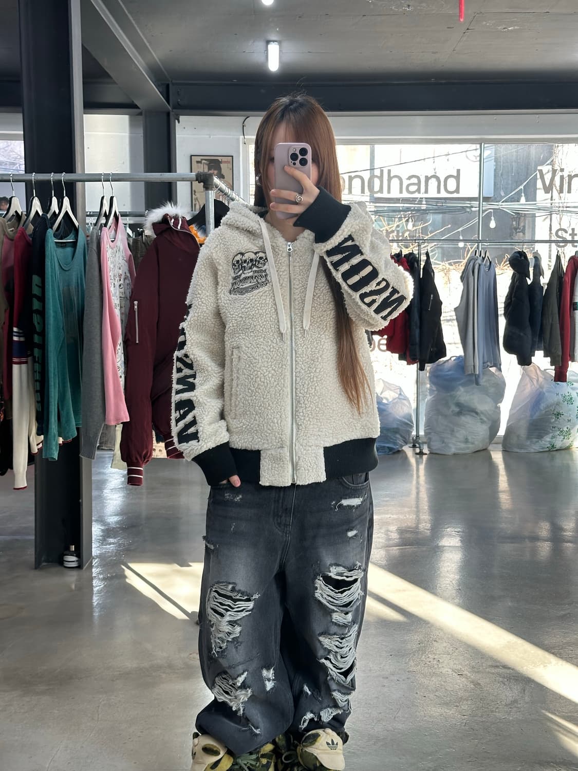 벤슨 스컬 자수 빅로고 플러피 후드자켓 상품이미지5