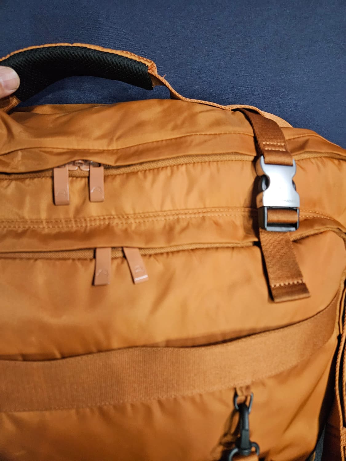 만다리나덕 페브릭 남성 백팩 크로스백  상품이미지7