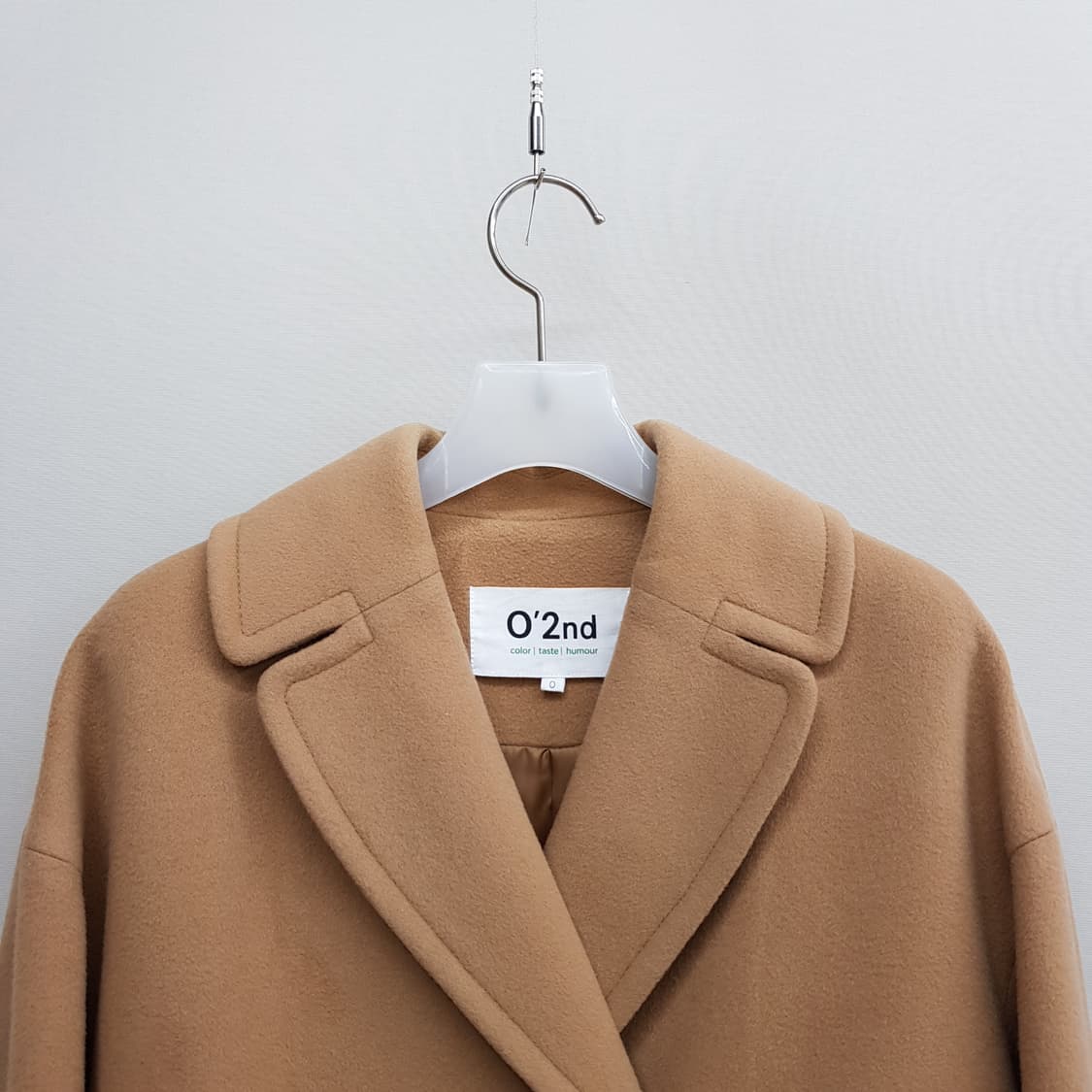 오즈세컨 캐시미어 블렌드 자수장식 오버핏 코트 82-94-155사이즈 상품이미지2