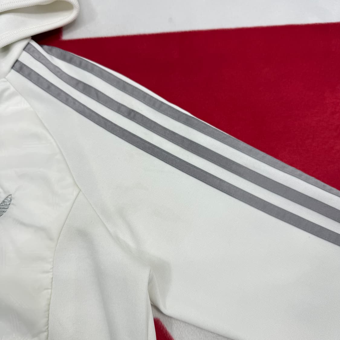 아디다스 화이트실버 후드 져지 여성 85 실측 44-55 상품이미지5