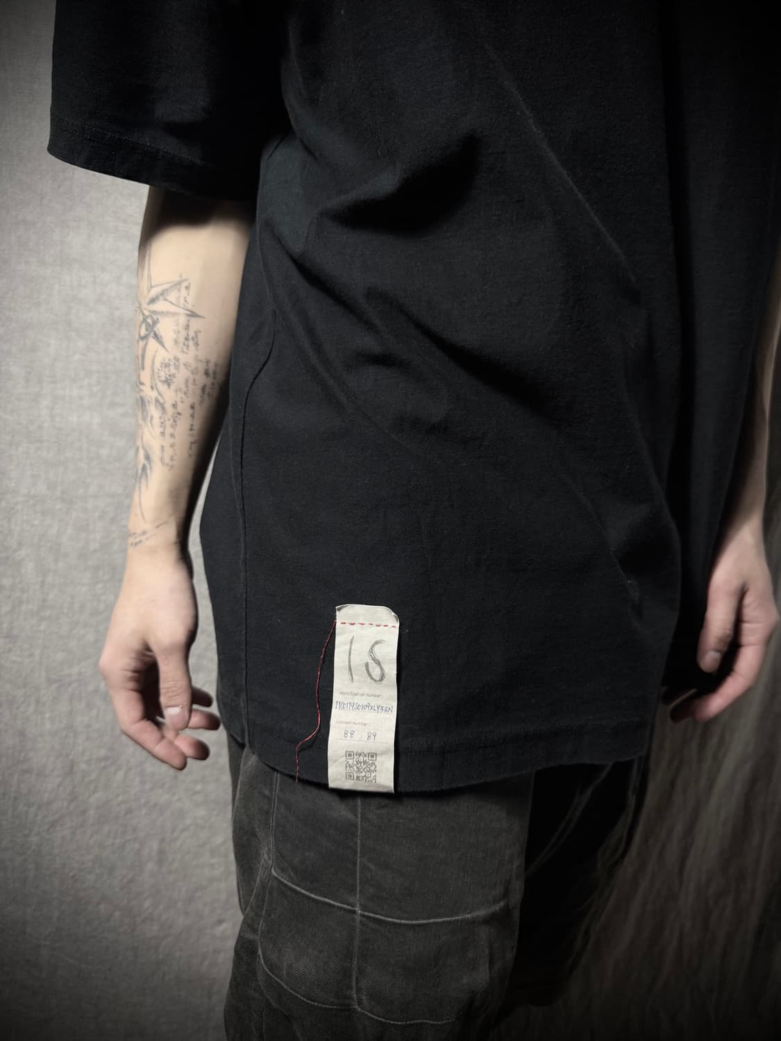 INDIVIDUAL SENTIMENTS Numbering T-Shirt 상품이미지1