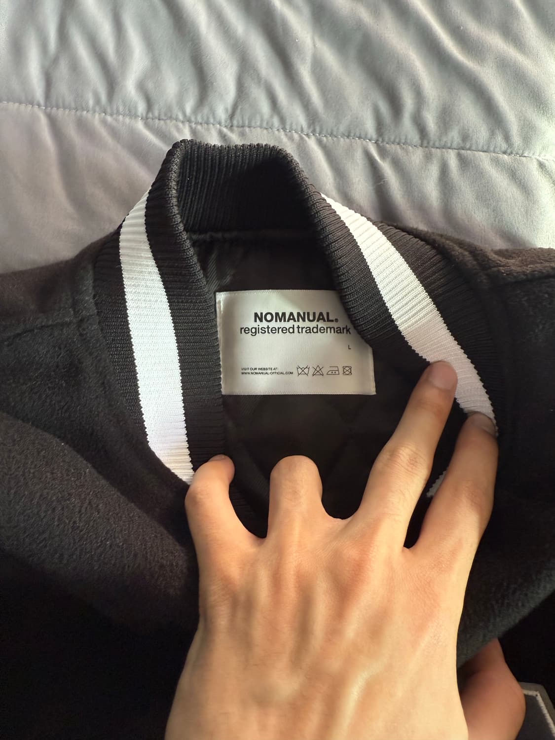 노메뉴얼 바시티 봄버 상품이미지2