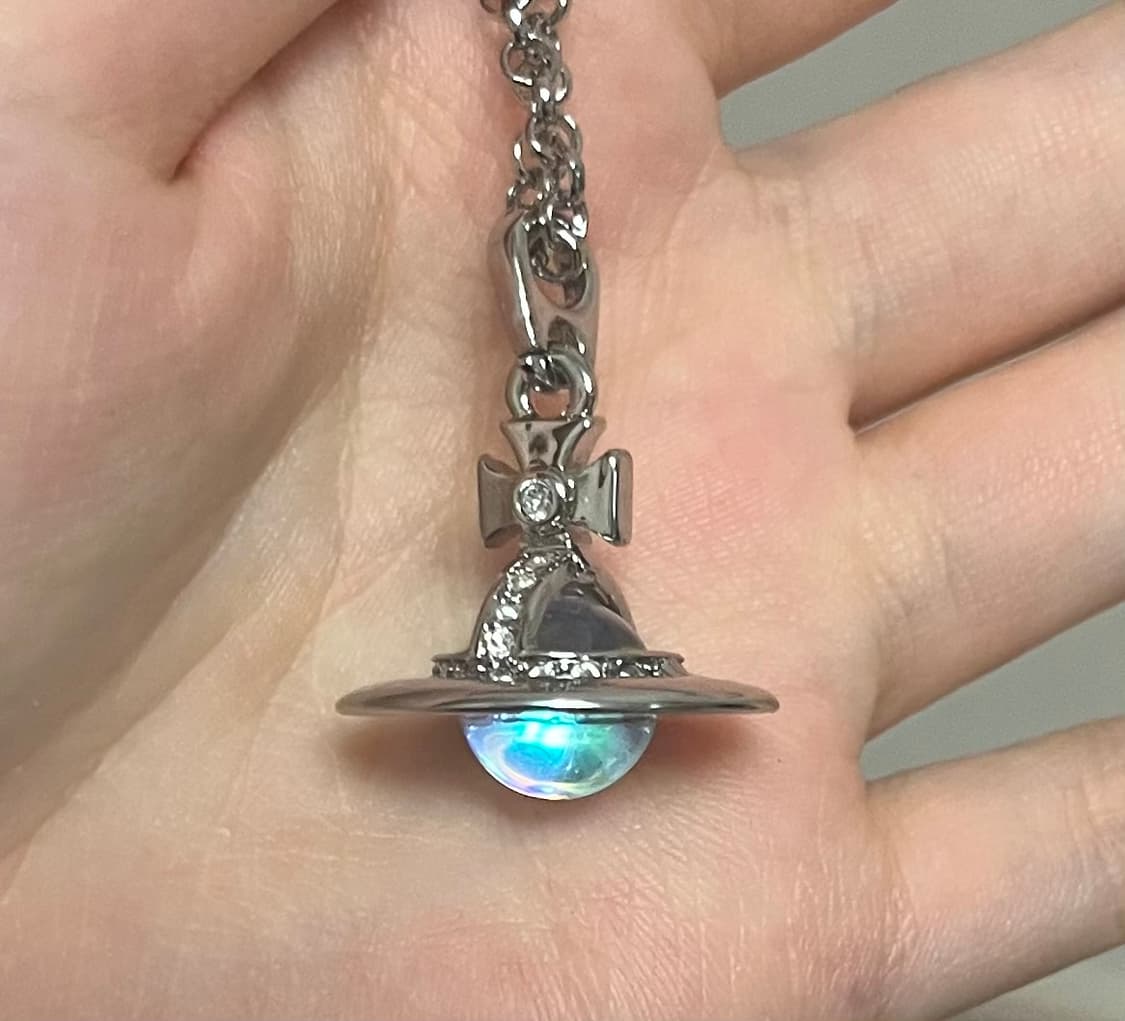 오로라 orb 비비안웨스트우드 목걸이 상품이미지1