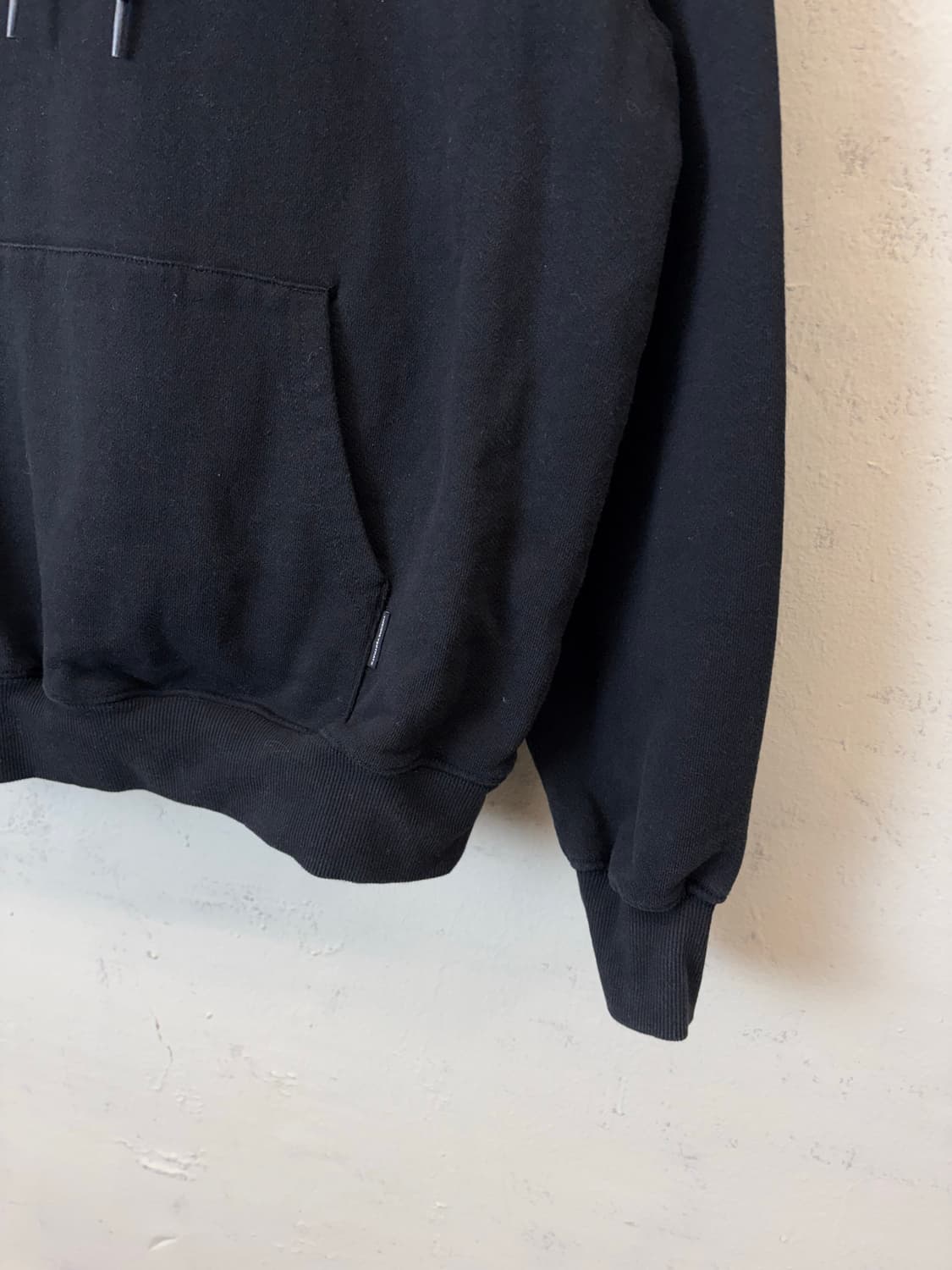 디스이즈네버댓 아치로고 후드티 블랙 상품이미지3