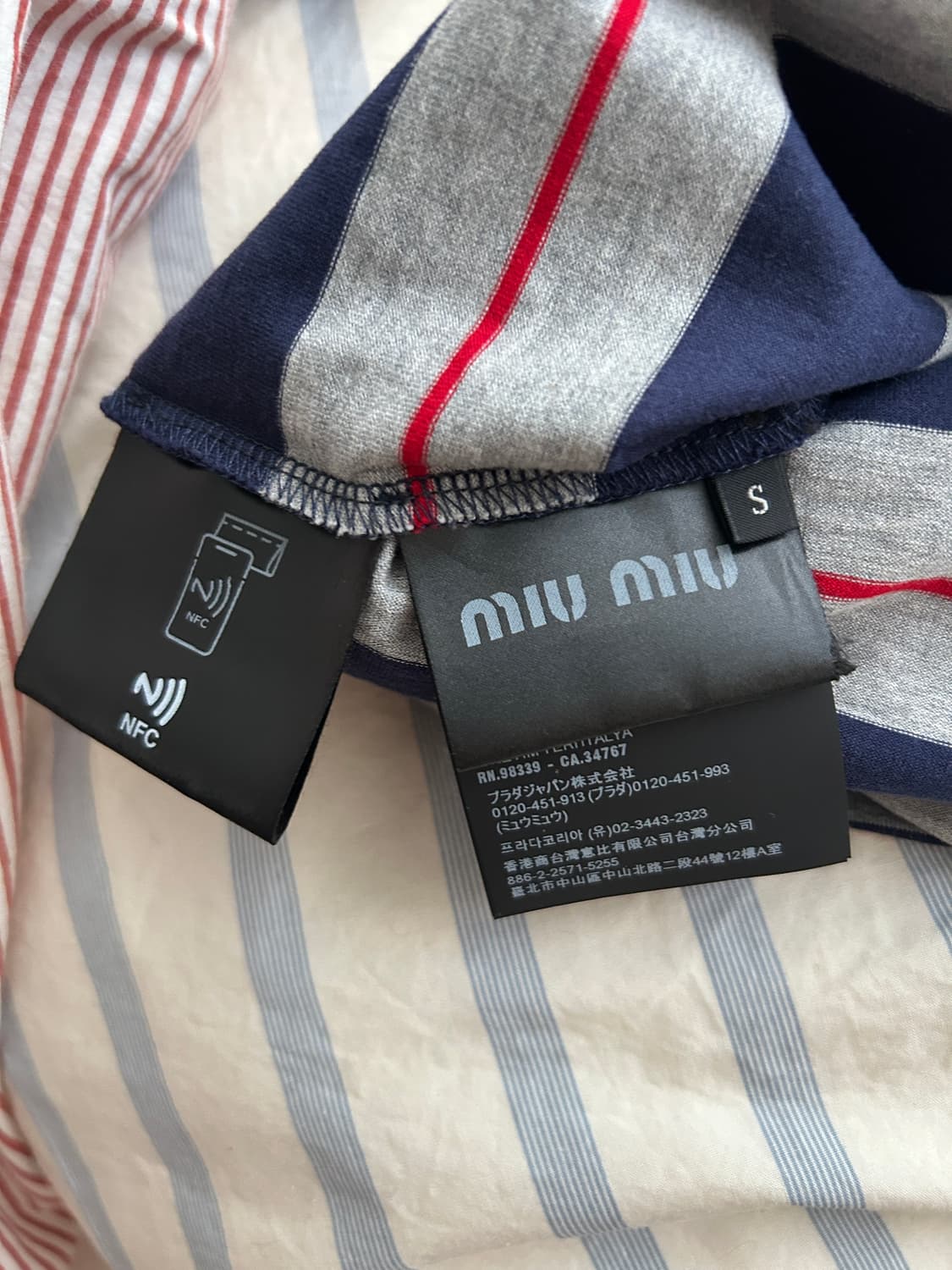 미우미우 스트라이프 코튼 롱슬리브 상품이미지8