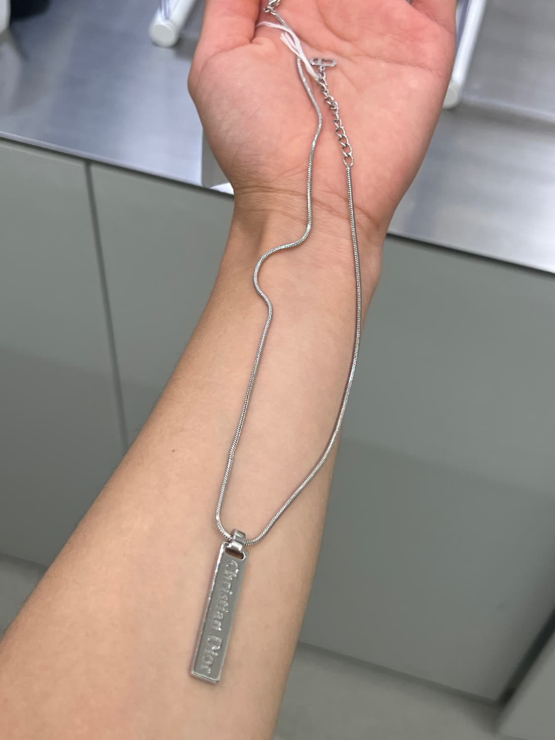 디올 바 목걸이 상품이미지1