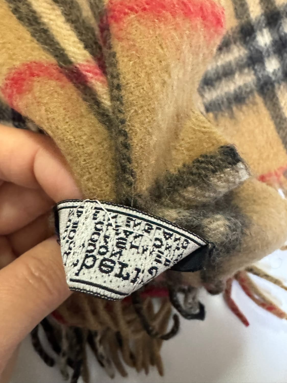 버버리 캐시미어 머플로 목도리 상품이미지3