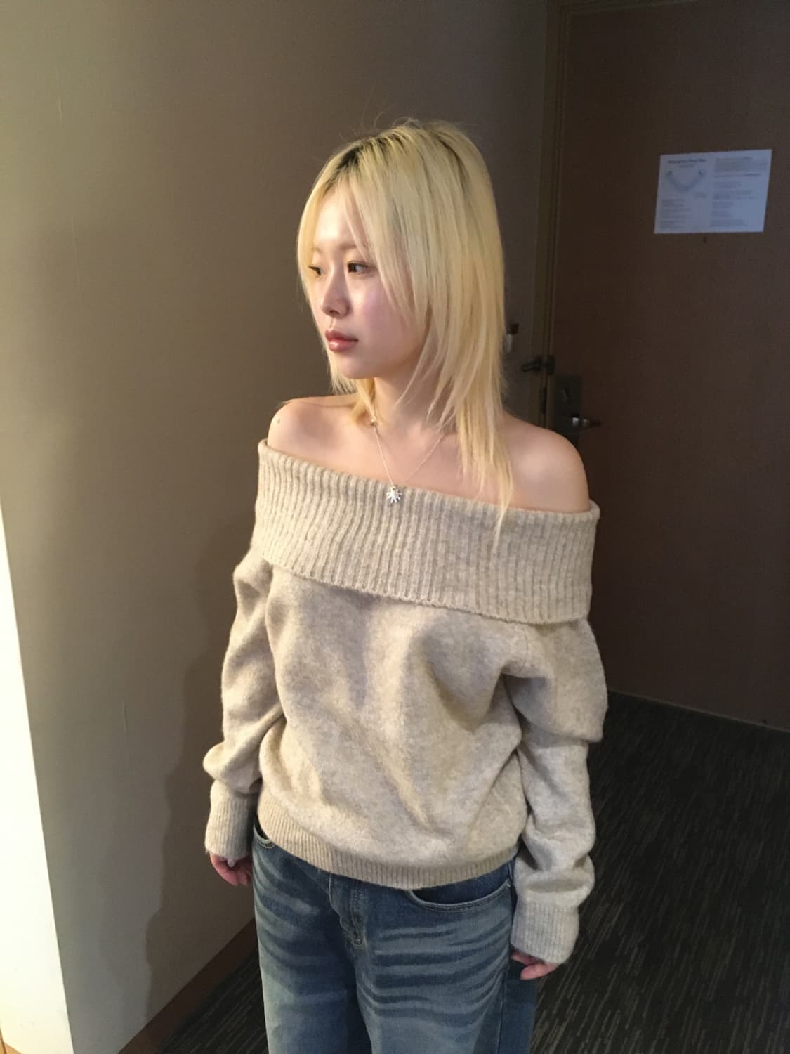 오프숄더 니트(베이지,블랙,그레이) 상품이미지2