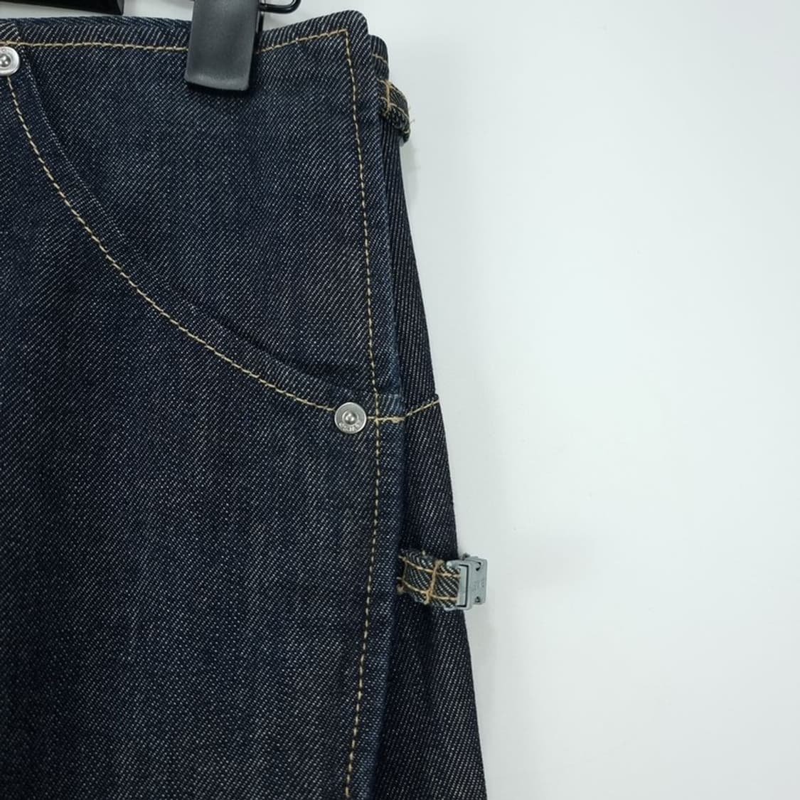 [리바이스] 엔지니어드 데님 미니스커트 M18911 상품이미지7