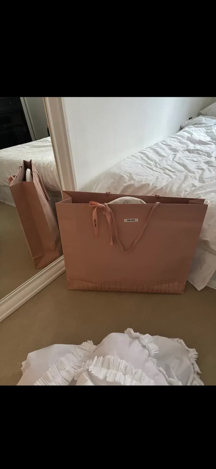 미우미우 아방뛰르 나파 라지 가죽백 (상태 최상/풀구성) 상품이미지5