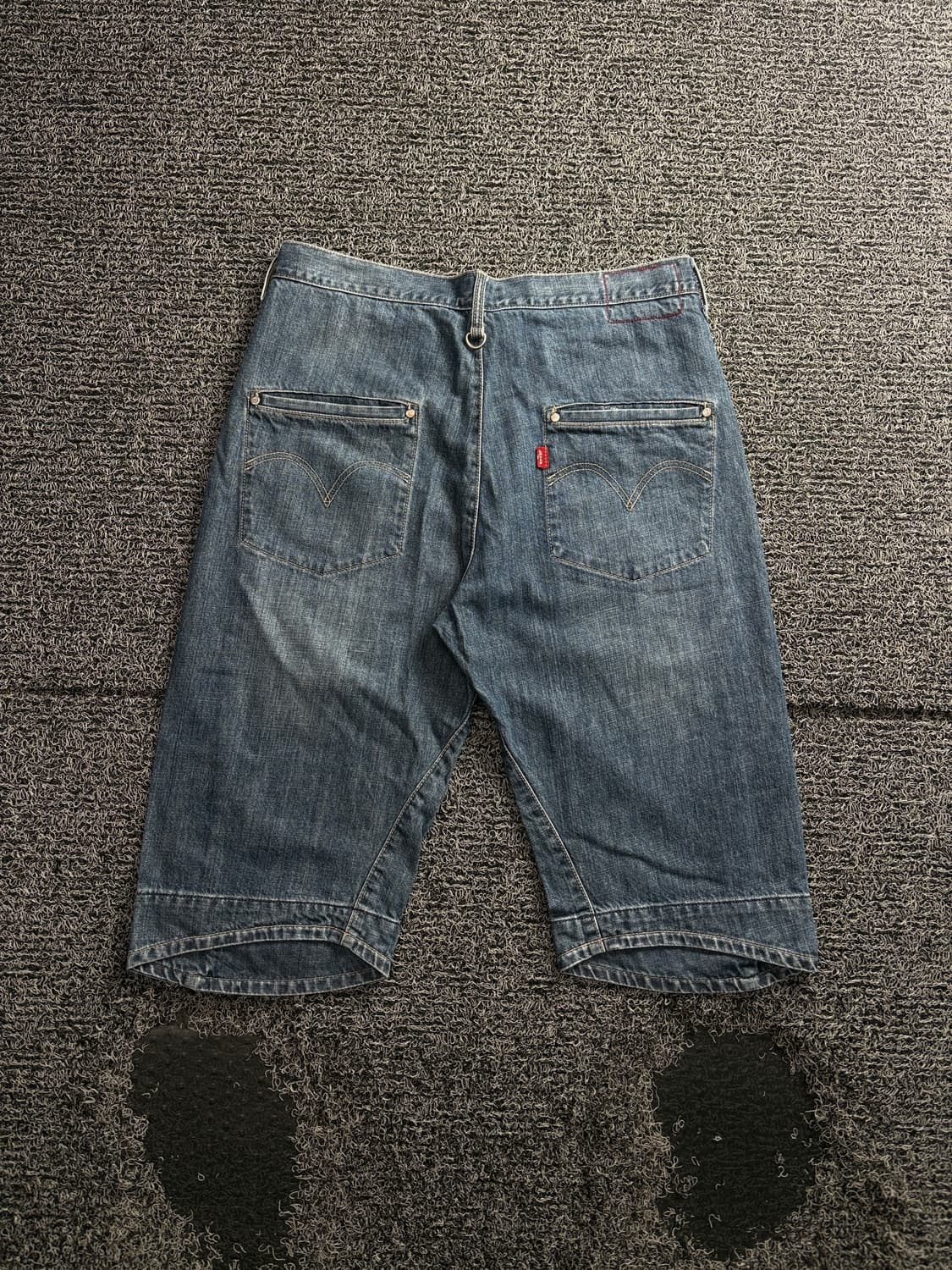 리바이스 엔지니어드 버뮤다 데님 팬츠 3934 상품이미지4