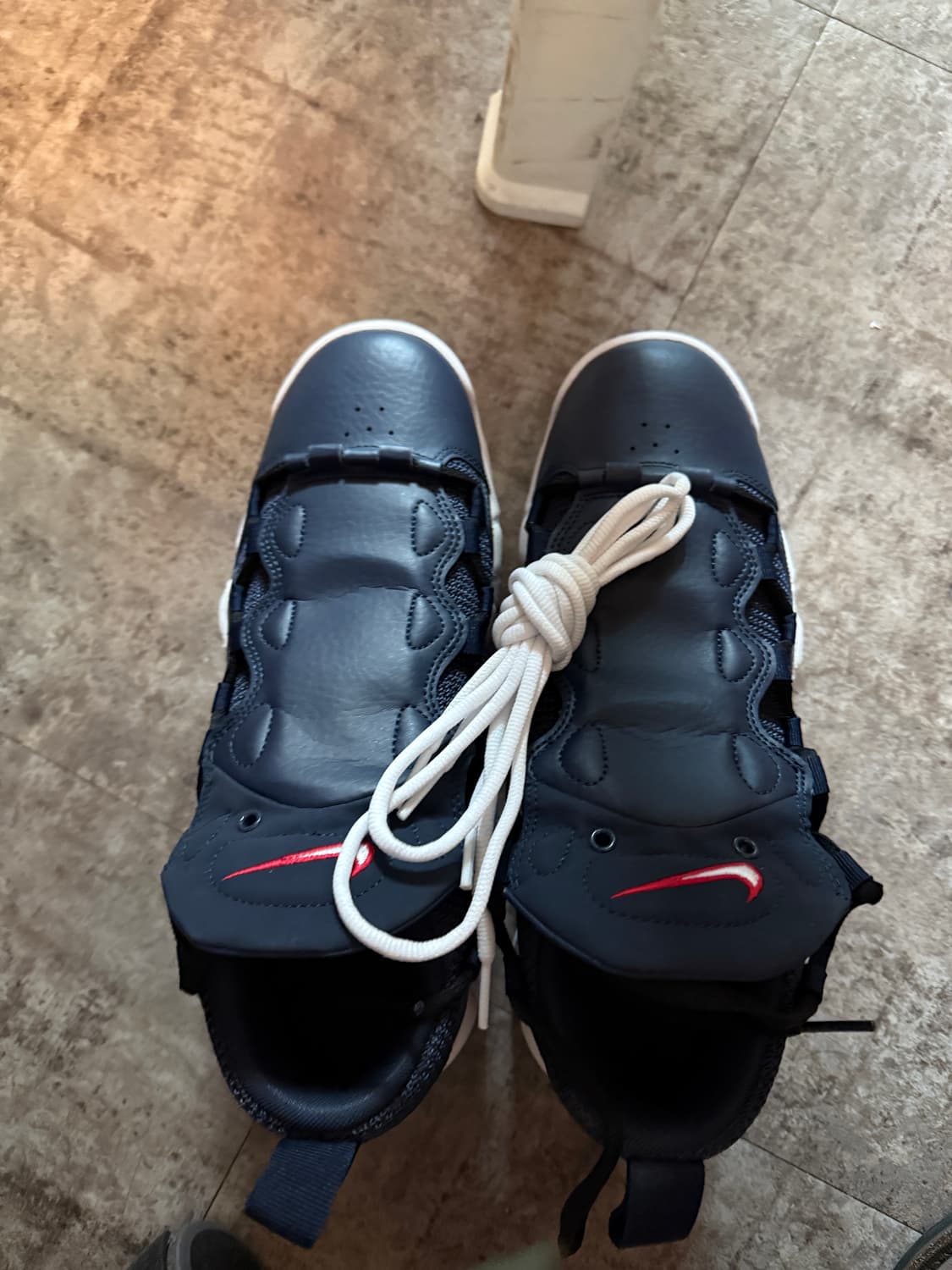 Nike Air More Money Black White 270 상품이미지9