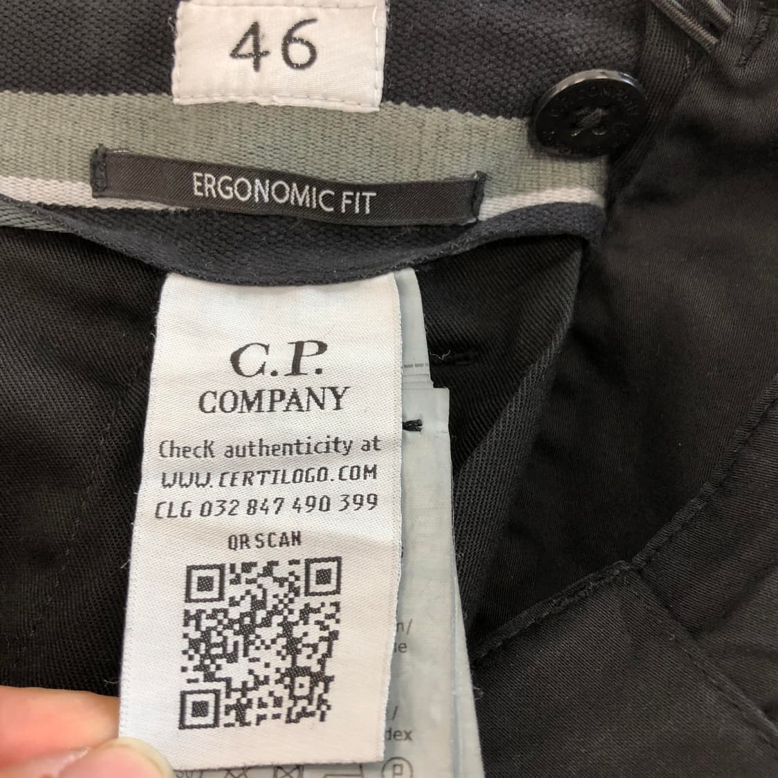 CP컴퍼니 ERGONOMIC FIT 렌즈 카고팬츠 46 상품이미지7
