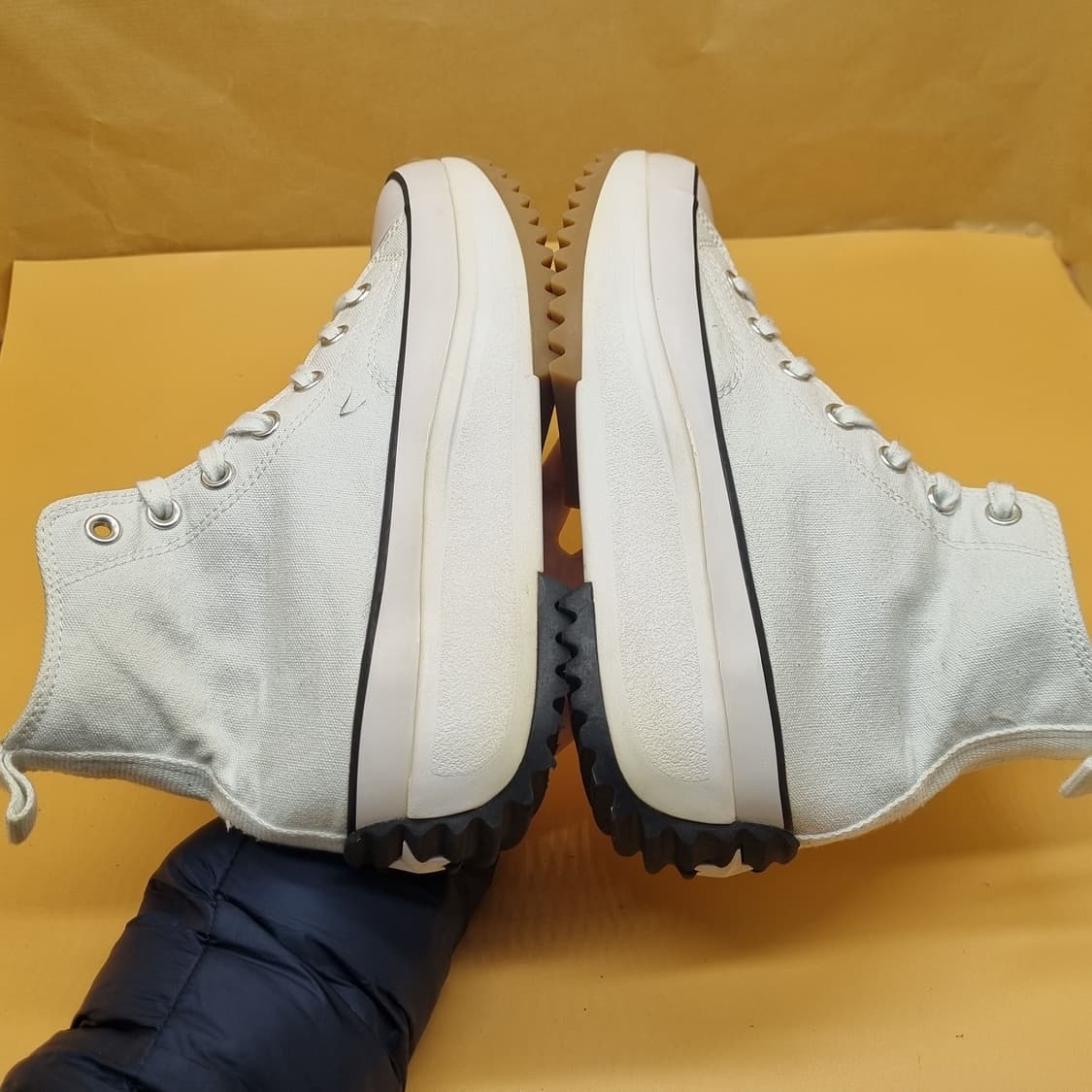 컨버스 런스타 하이크 화이트 하이탑255. 상품이미지5