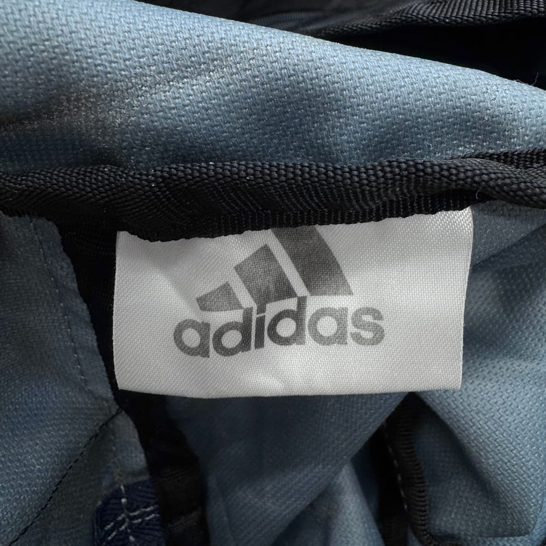 아디다스 00s Y2K 하늘색 빅로고 올드스쿨 크로스백 상품이미지8