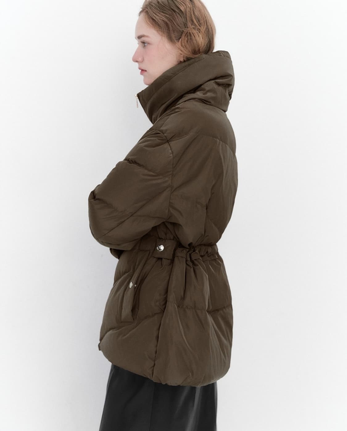 마리끌레르 23FW 하이넥 구스다운 패딩 38size 상품이미지1