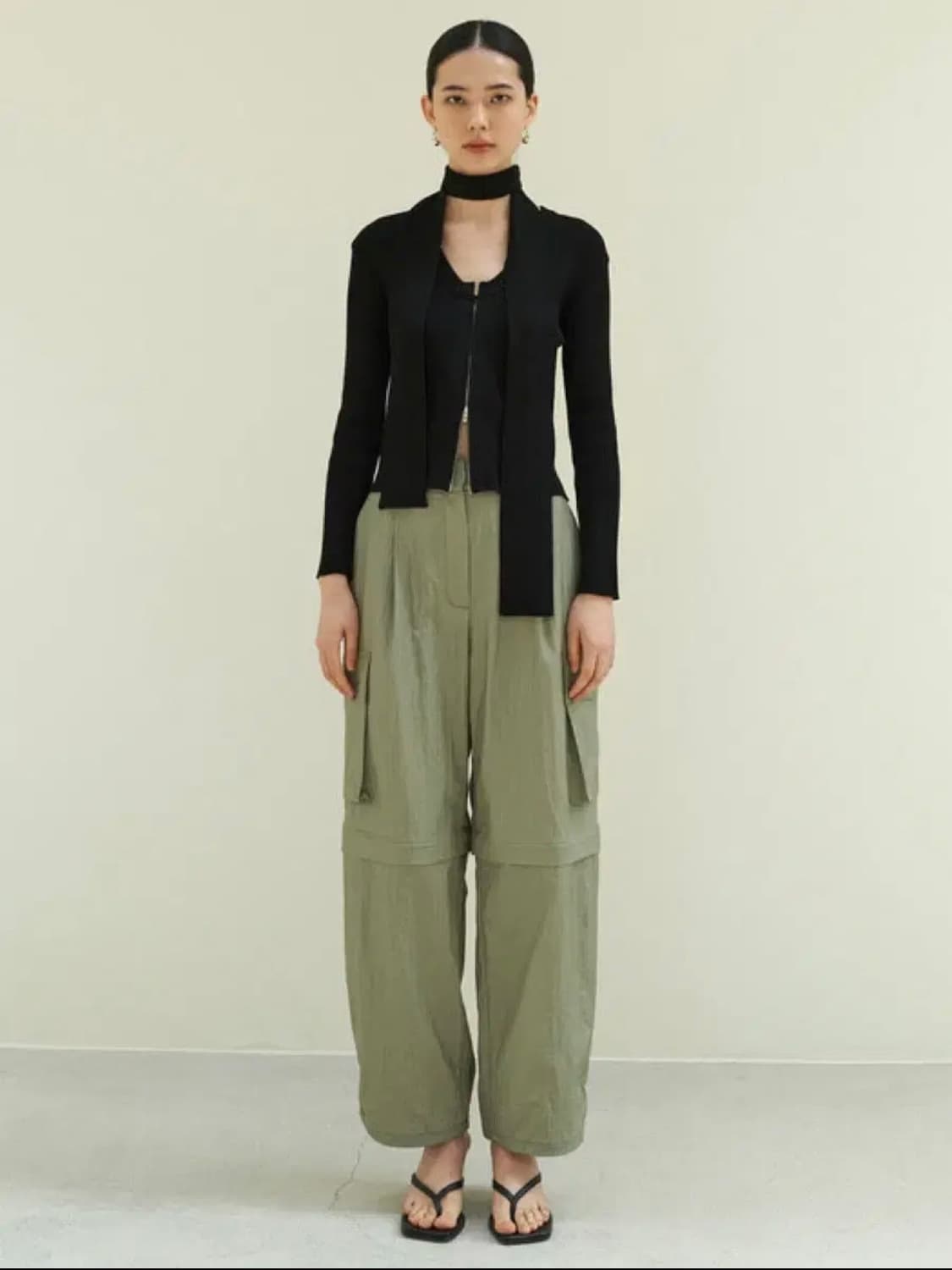 블러썸 에이치 컴퍼니 니트 머플러 집업 상품이미지2